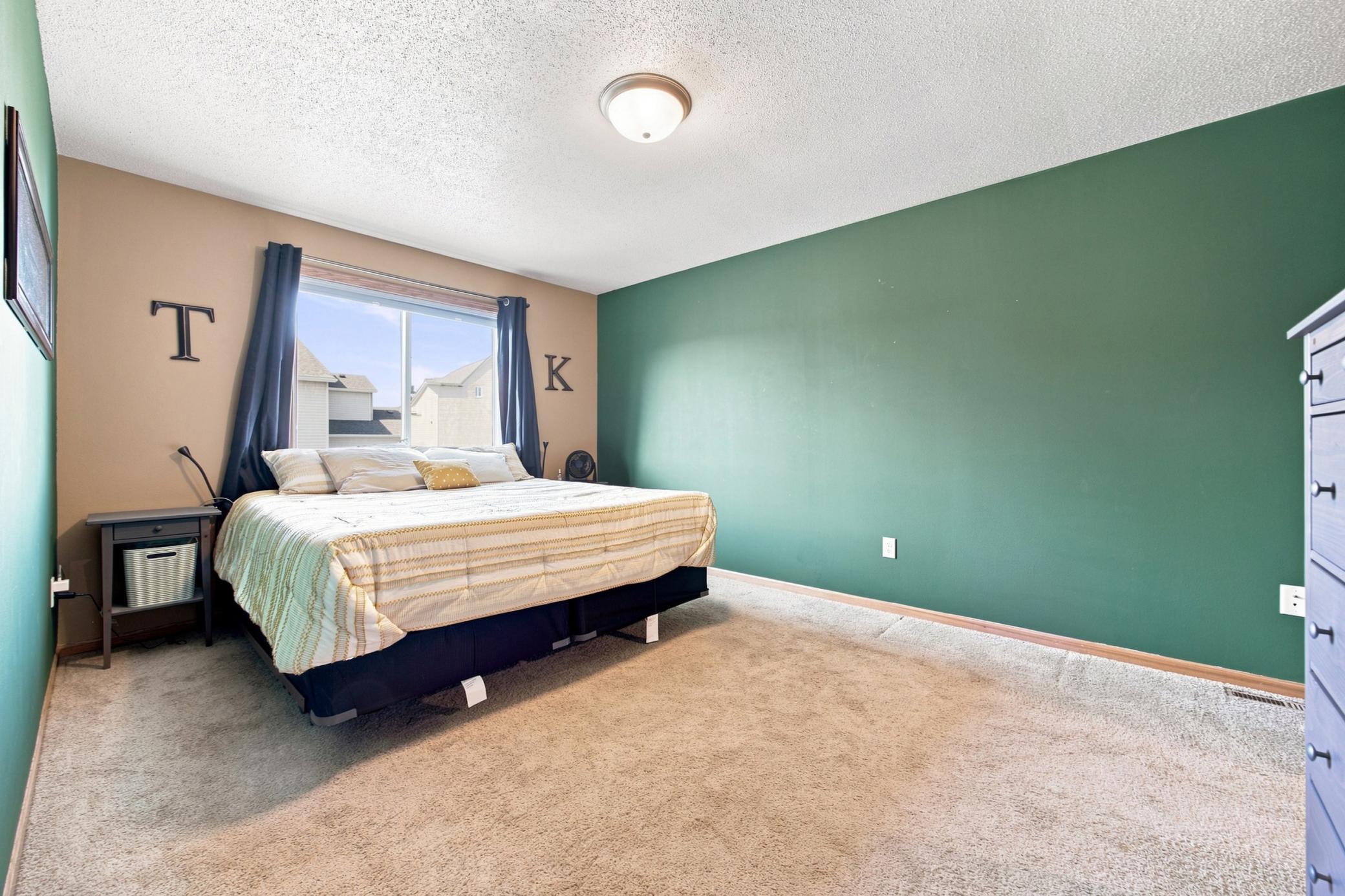 2013 twin home for sale at 3542 23rd Avenue S in Moorhead, MN — 3 bed, 2 bath (photo 15 of 27)