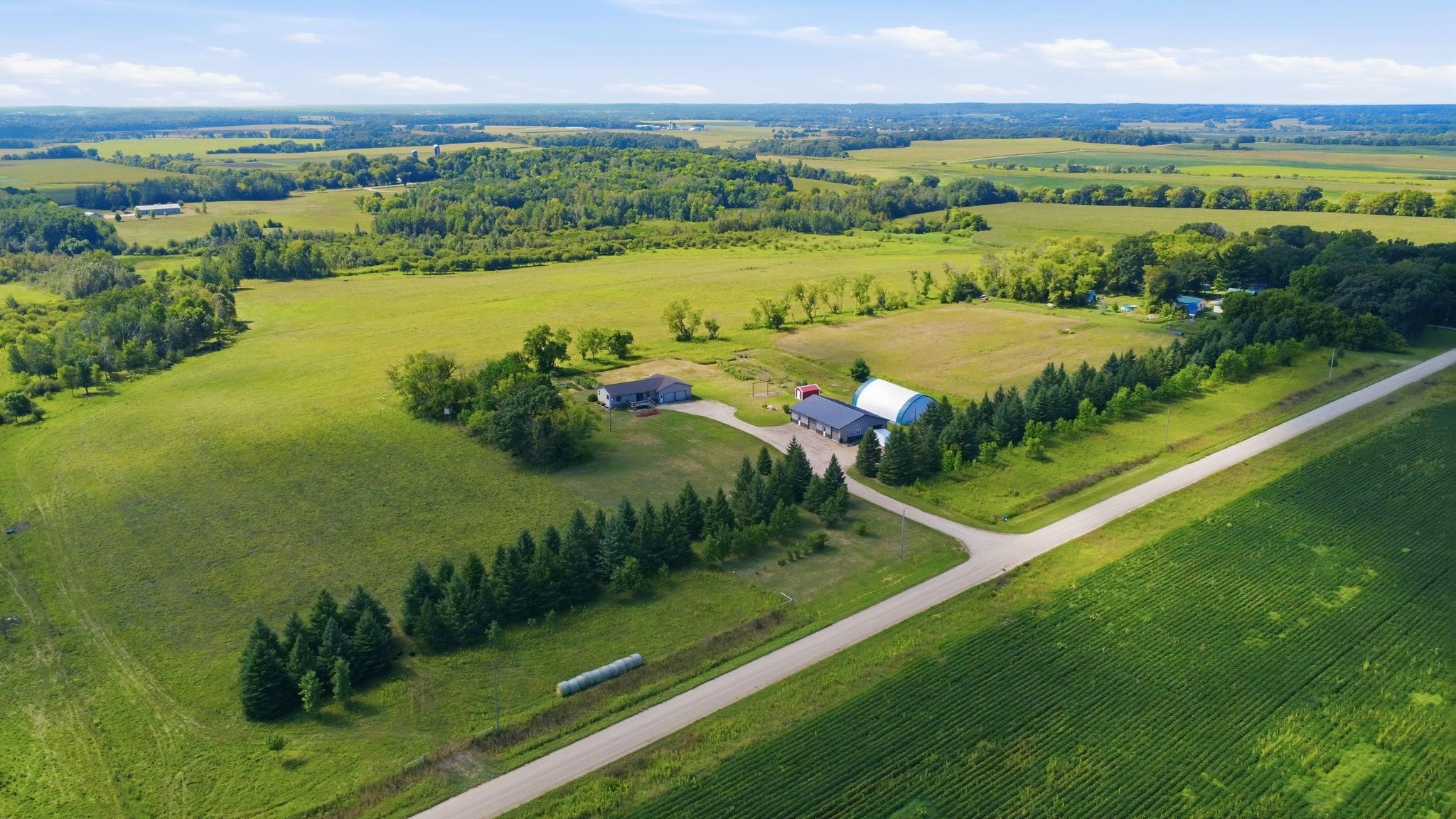1985 single family home for sale at 26129 294th Street in Browerville, MN — 3 bed, 2 bath (photo 11 of 50)