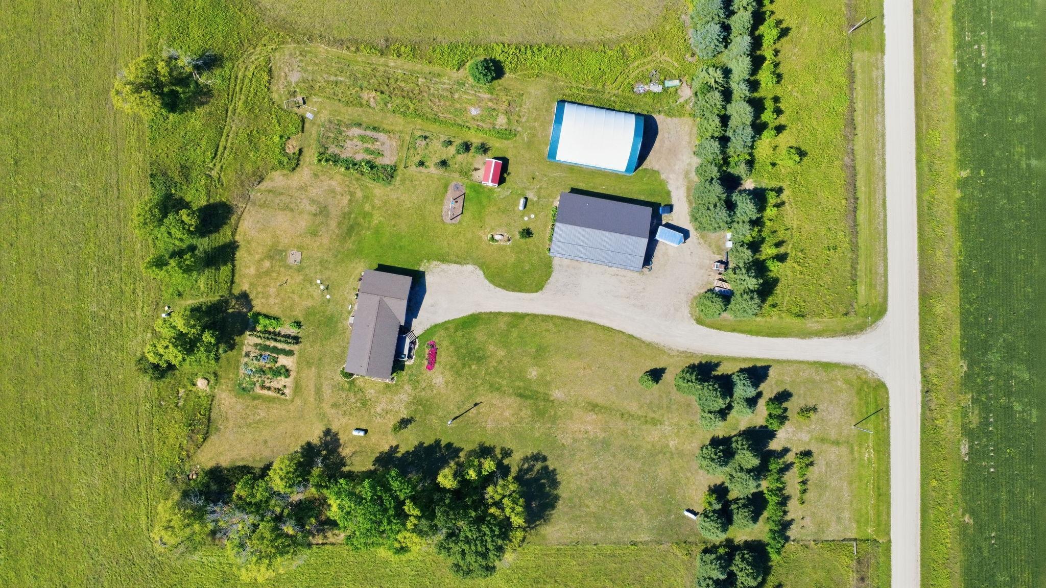 1985 single family home for sale at 26129 294th Street in Browerville, MN — 3 bed, 2 bath (photo 15 of 50)