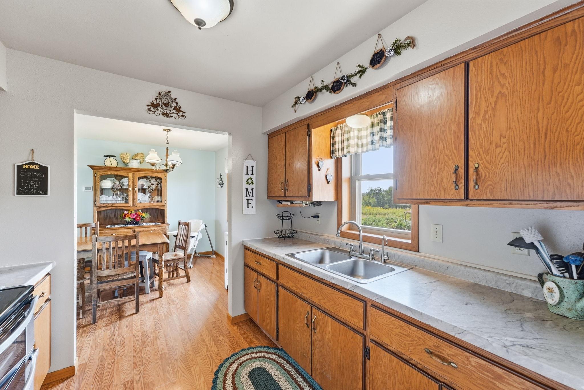 1985 single family home for sale at 26129 294th Street in Browerville, MN — 3 bed, 2 bath (photo 18 of 50)