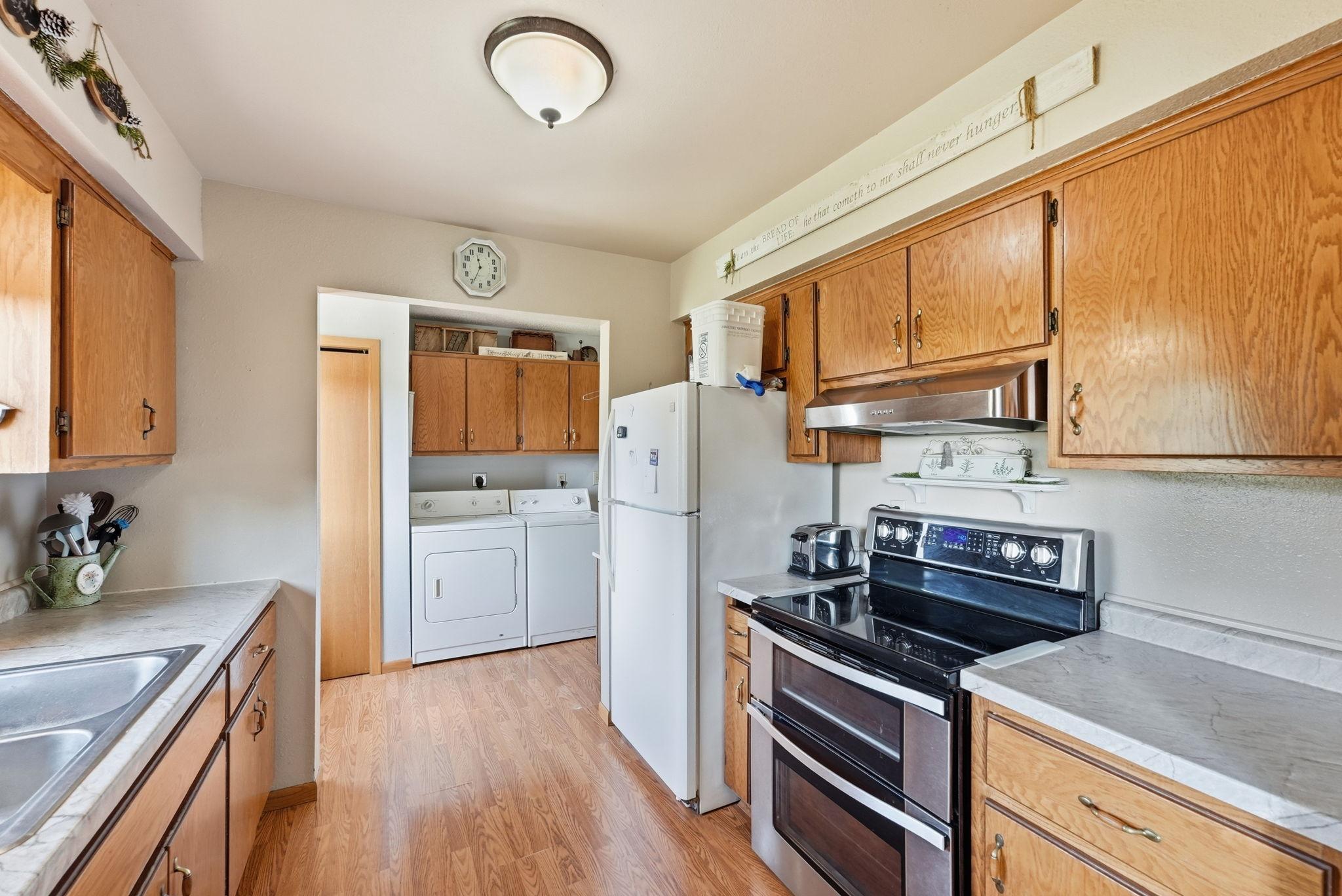 1985 single family home for sale at 26129 294th Street in Browerville, MN — 3 bed, 2 bath (photo 19 of 50)