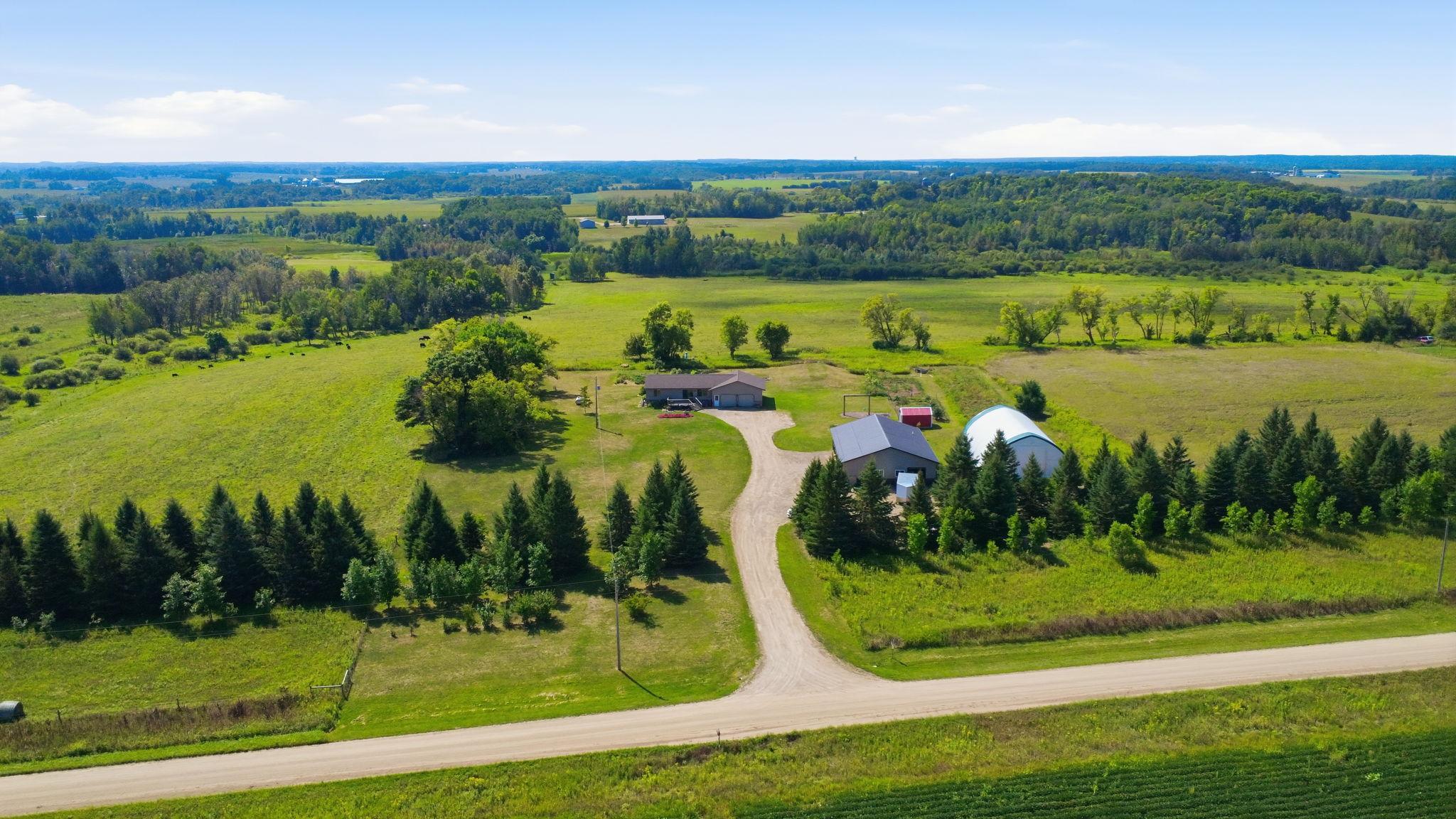 1985 single family home for sale at 26129 294th Street in Browerville, MN — 3 bed, 2 bath (photo 9 of 50)