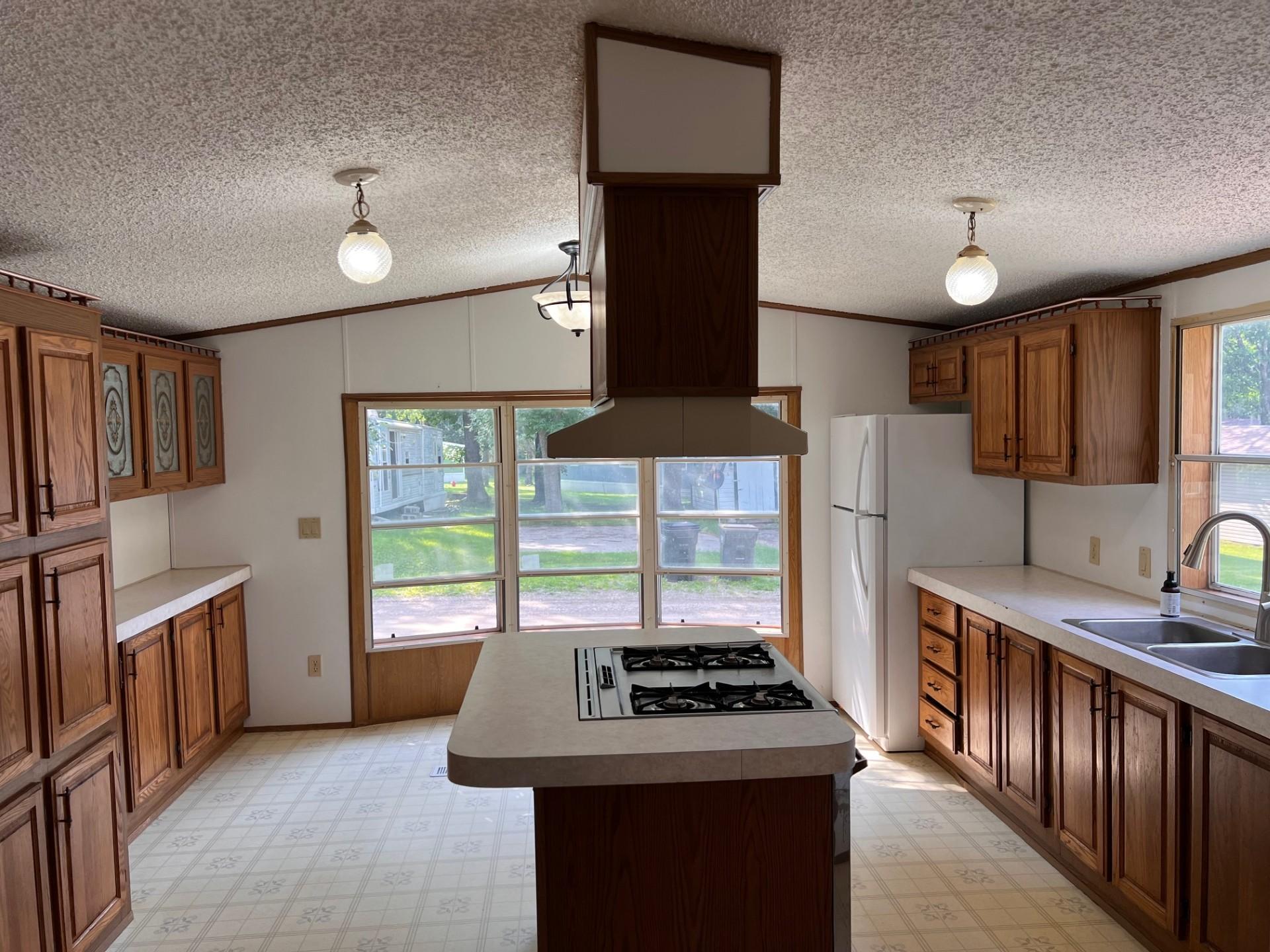 1993 single family home for sale at 3720 County Road 40 NW, Unit 5 in Garfield, MN — 2 bed, 2 bath (photo 5 of 13)