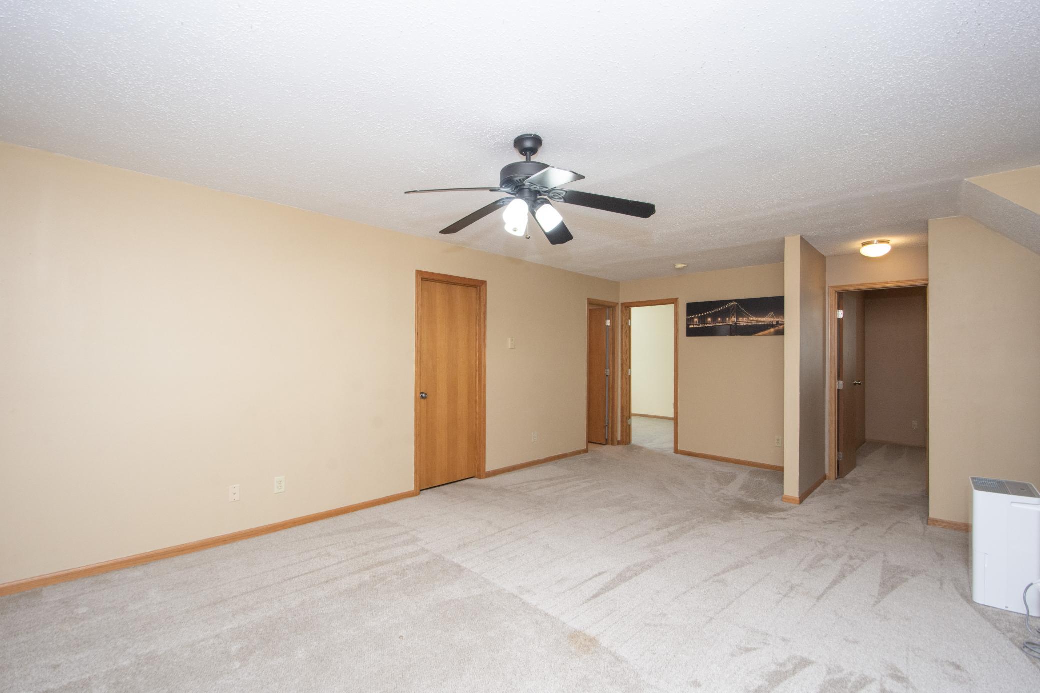 1999 single family home for sale at 5118 7th Lane S in Fargo, ND — 4 bed, 2 bath (photo 21 of 33)