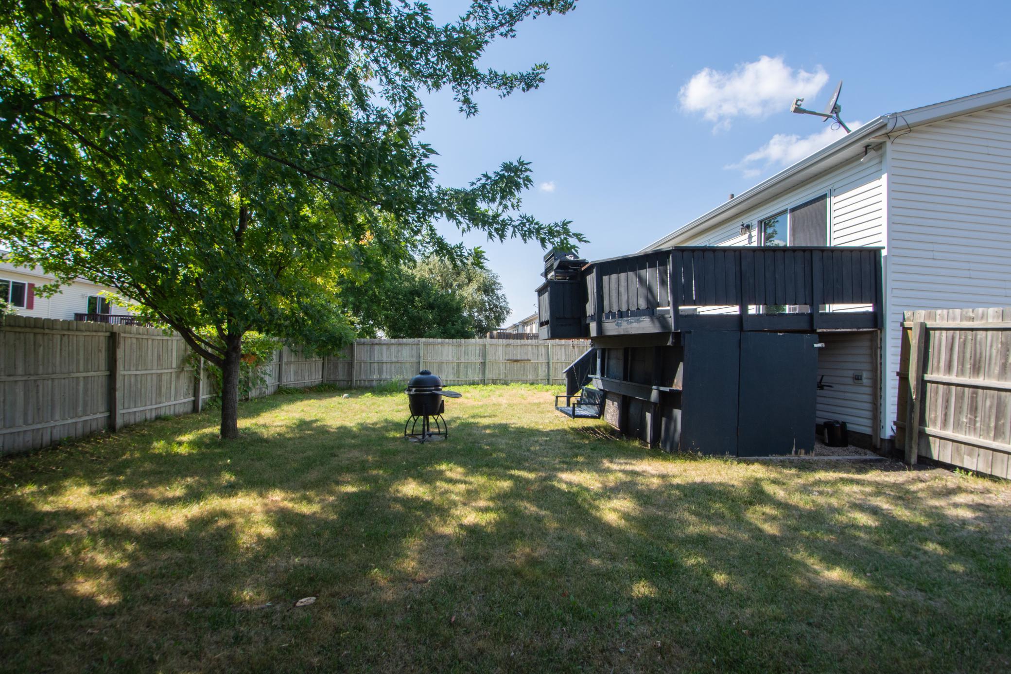 1999 single family home for sale at 5118 7th Lane S in Fargo, ND — 4 bed, 2 bath (photo 32 of 33)