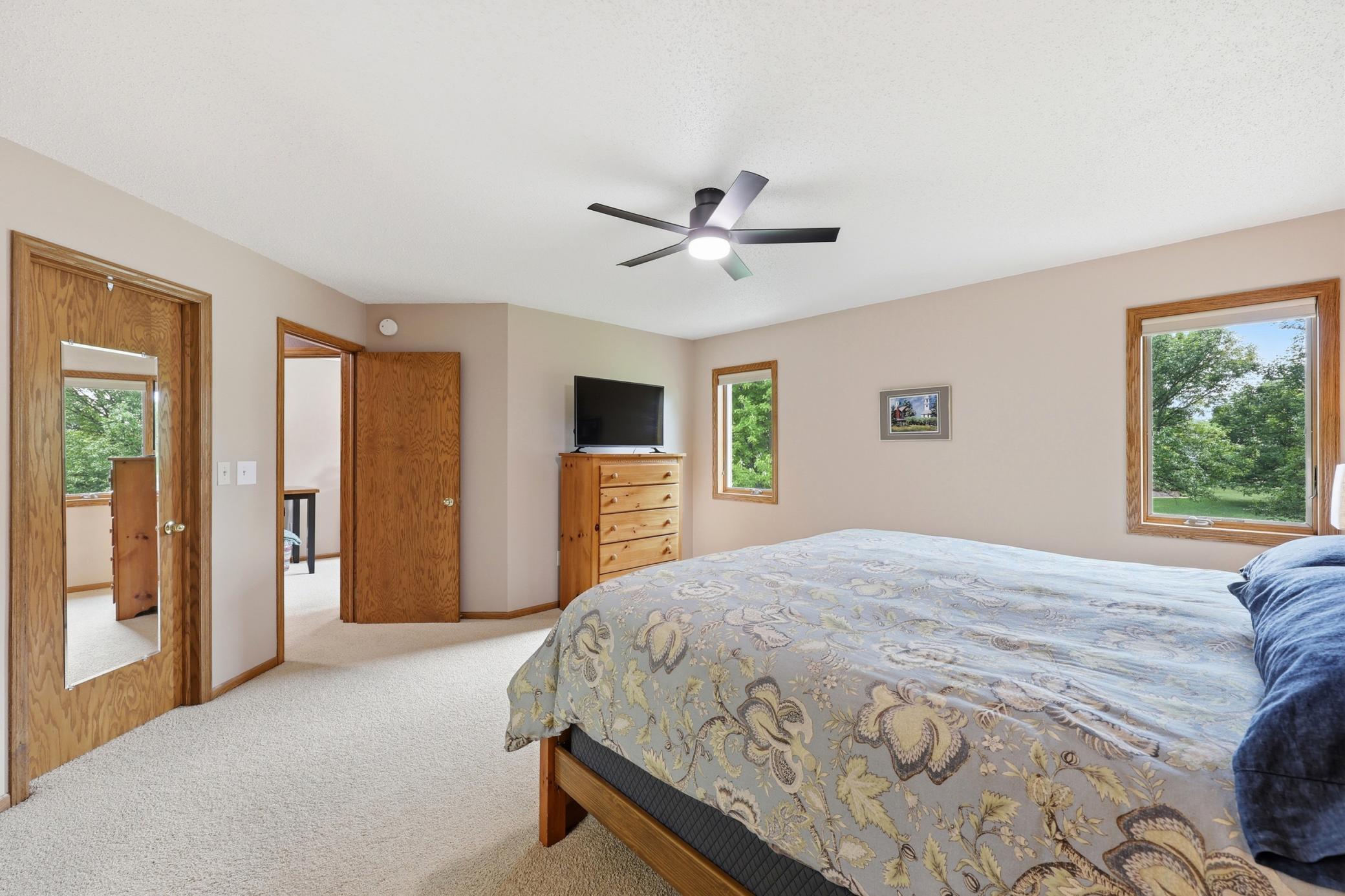 1990 single family home for sale at 2608 25th Avenue S in Fargo, ND — 4 bed, 3 bath (photo 18 of 51)