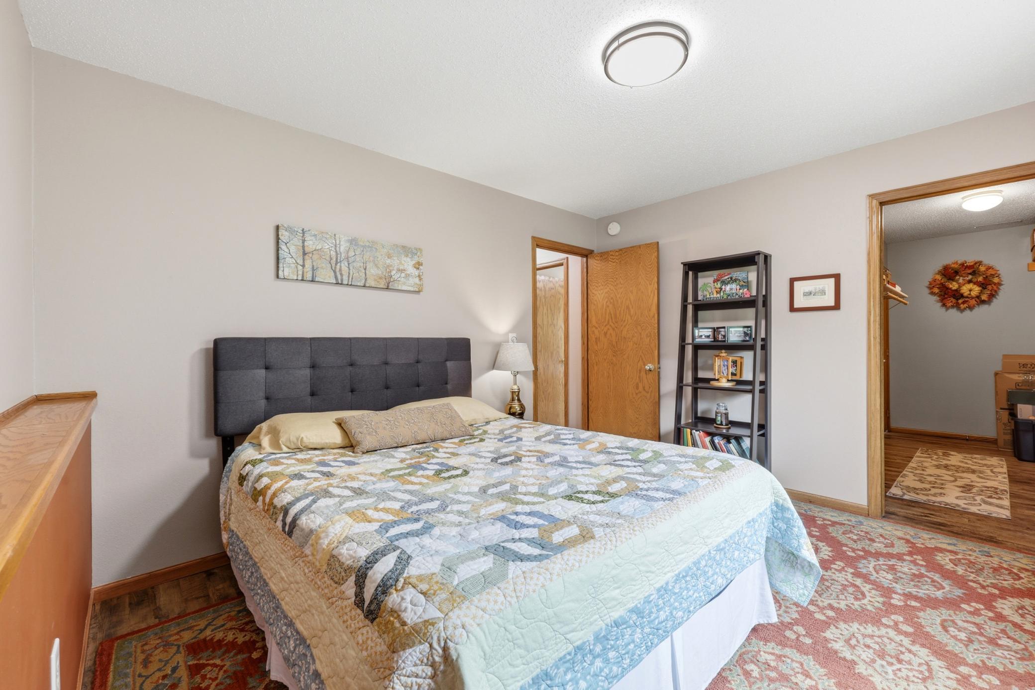 1990 single family home for sale at 2608 25th Avenue S in Fargo, ND — 4 bed, 3 bath (photo 34 of 51)
