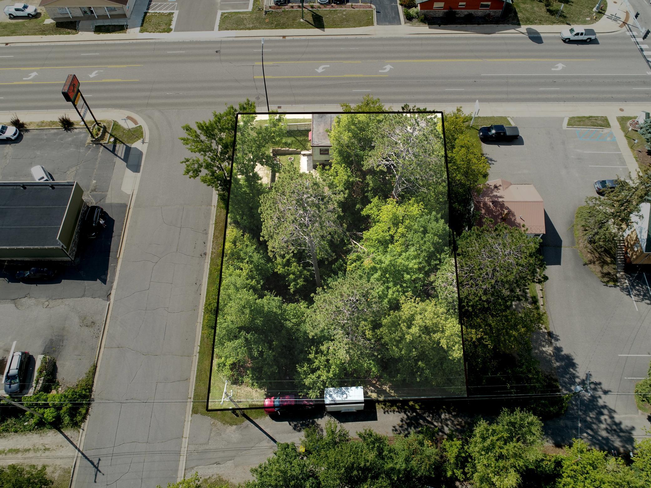 1961 duplex for sale at 420 S Pokegama Avenue in Grand Rapids, MN — 3 bed, 2 bath (photo 19 of 22)
