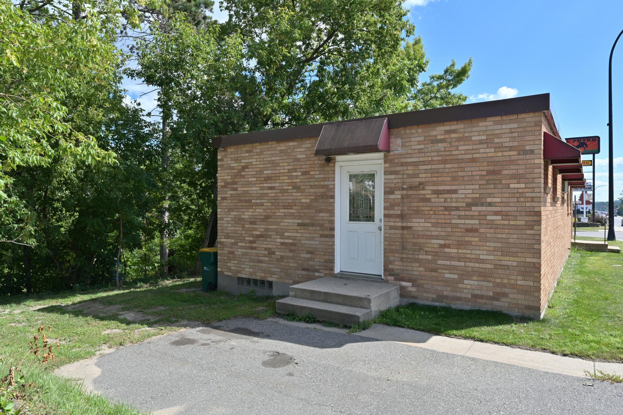 1961 duplex for sale at 420 S Pokegama Avenue in Grand Rapids, MN — 3 bed, 2 bath (photo 22 of 22)