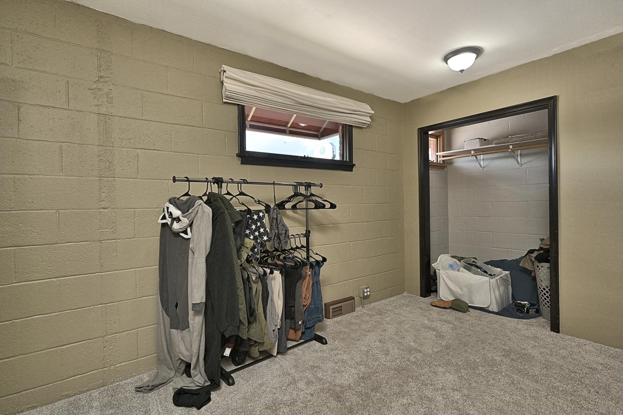 1961 duplex for sale at 420 S Pokegama Avenue in Grand Rapids, MN — 3 bed, 2 bath (photo 7 of 22)