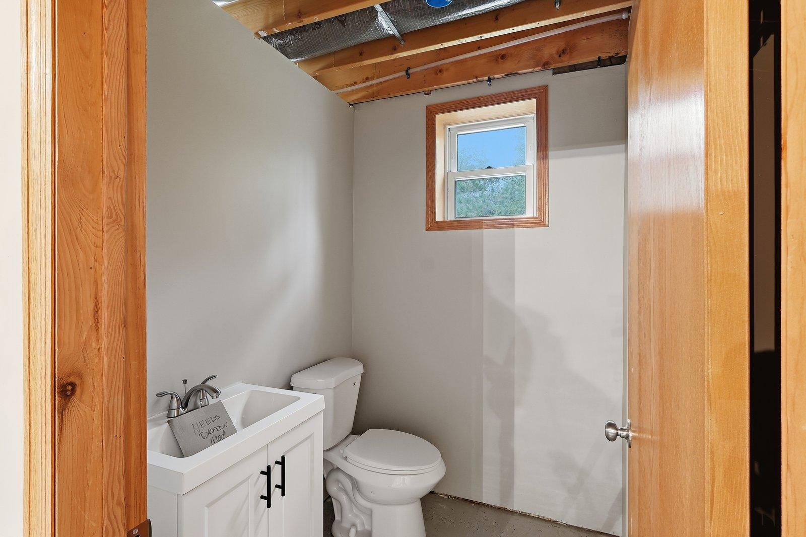 2003 single family home for sale at 29142 Scenic Drive in Grand Rapids, MN — 4 bed, 2 bath (photo 25 of 47)