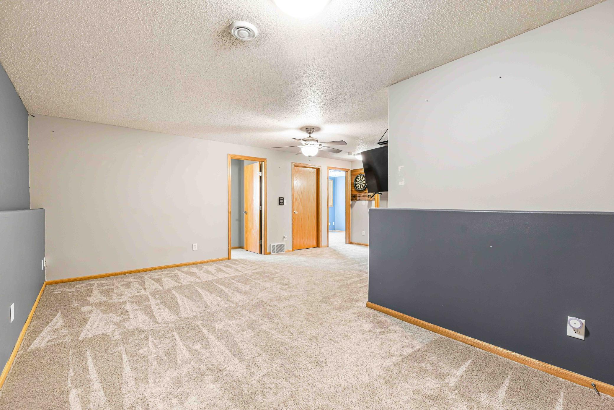 2007 twin home for sale at 605 13 1/2 Avenue E in West Fargo, ND — 3 bed, 2 bath (photo 16 of 29)
