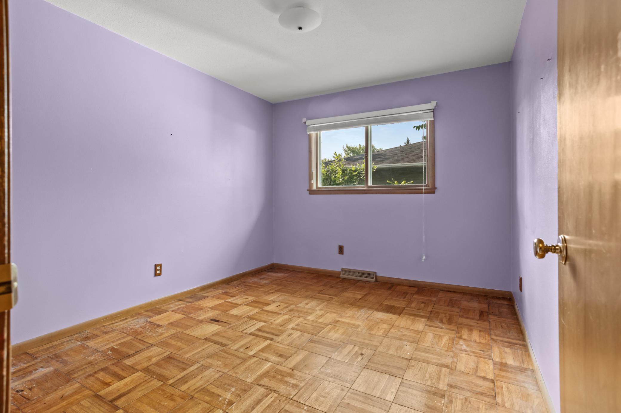 1966 single family home for sale at 2503 14th Street S in Moorhead, MN — 3 bed, 2 bath (photo 13 of 29)