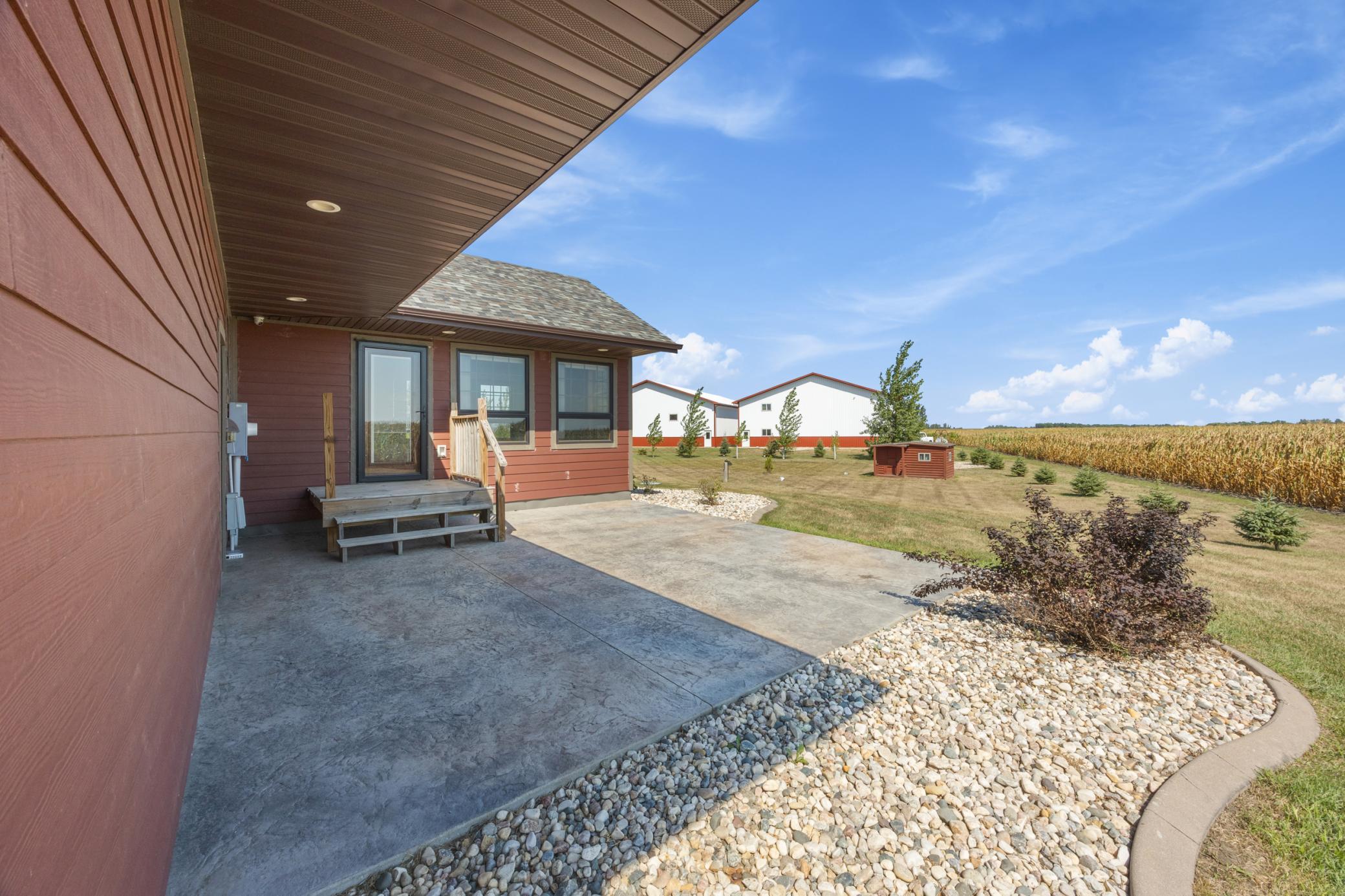 1985 single family home for sale at 7030 110th Avenue S in Sabin, MN — 3 bed, 3 bath (photo 47 of 76)