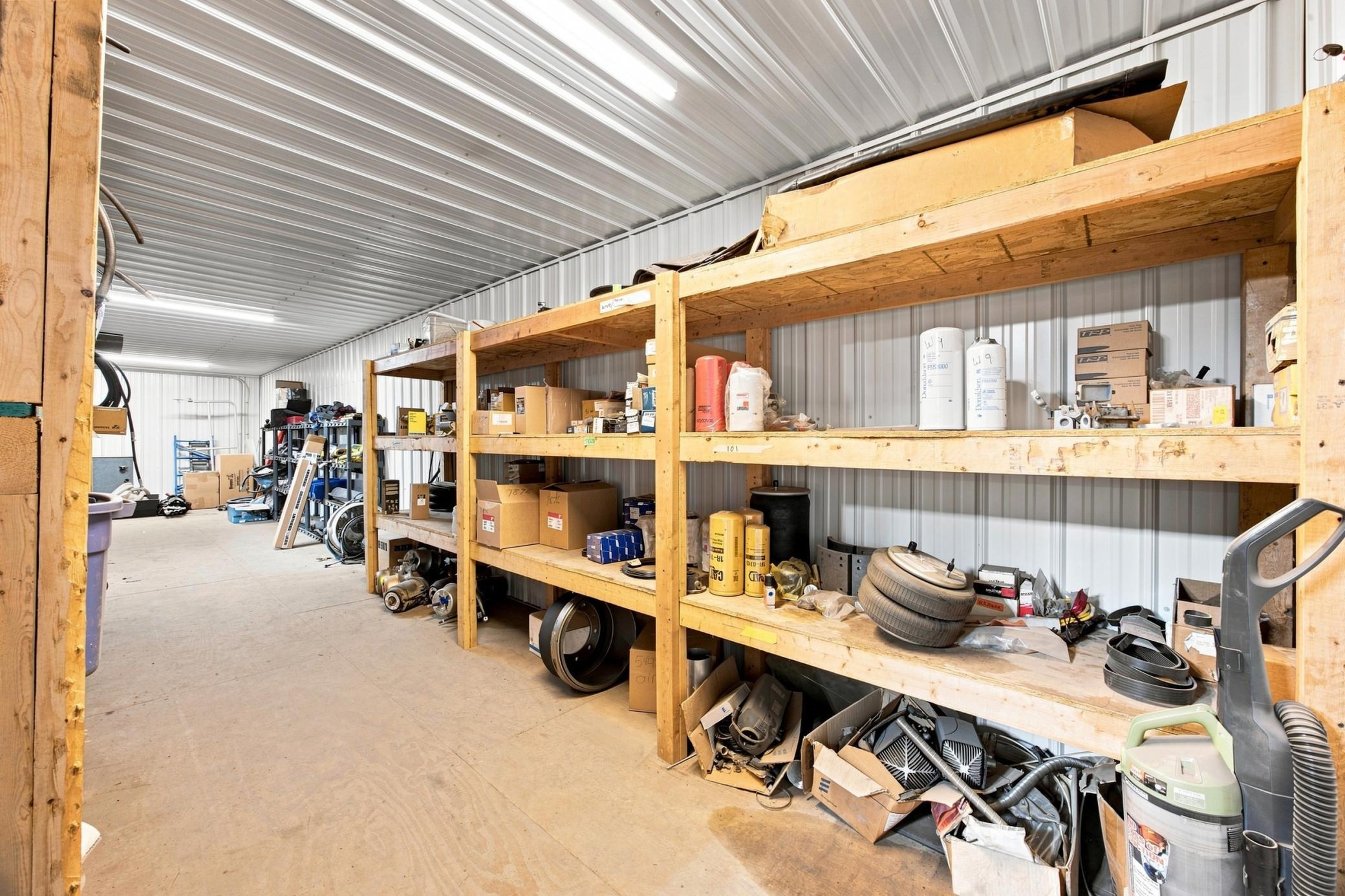 1985 single family home for sale at 7030 110th Avenue S in Sabin, MN — 3 bed, 3 bath (photo 61 of 76)