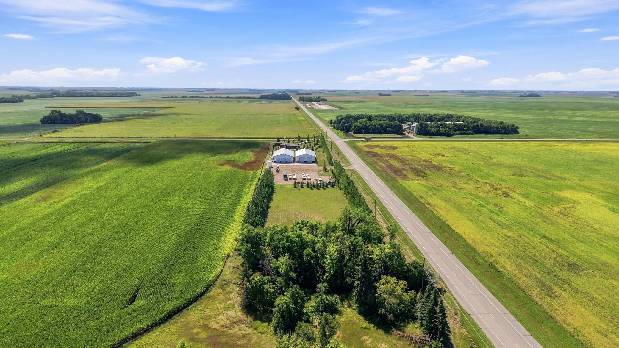 1985 single family home for sale at 7030 110th Avenue S in Sabin, MN — 3 bed, 3 bath (photo 74 of 76)