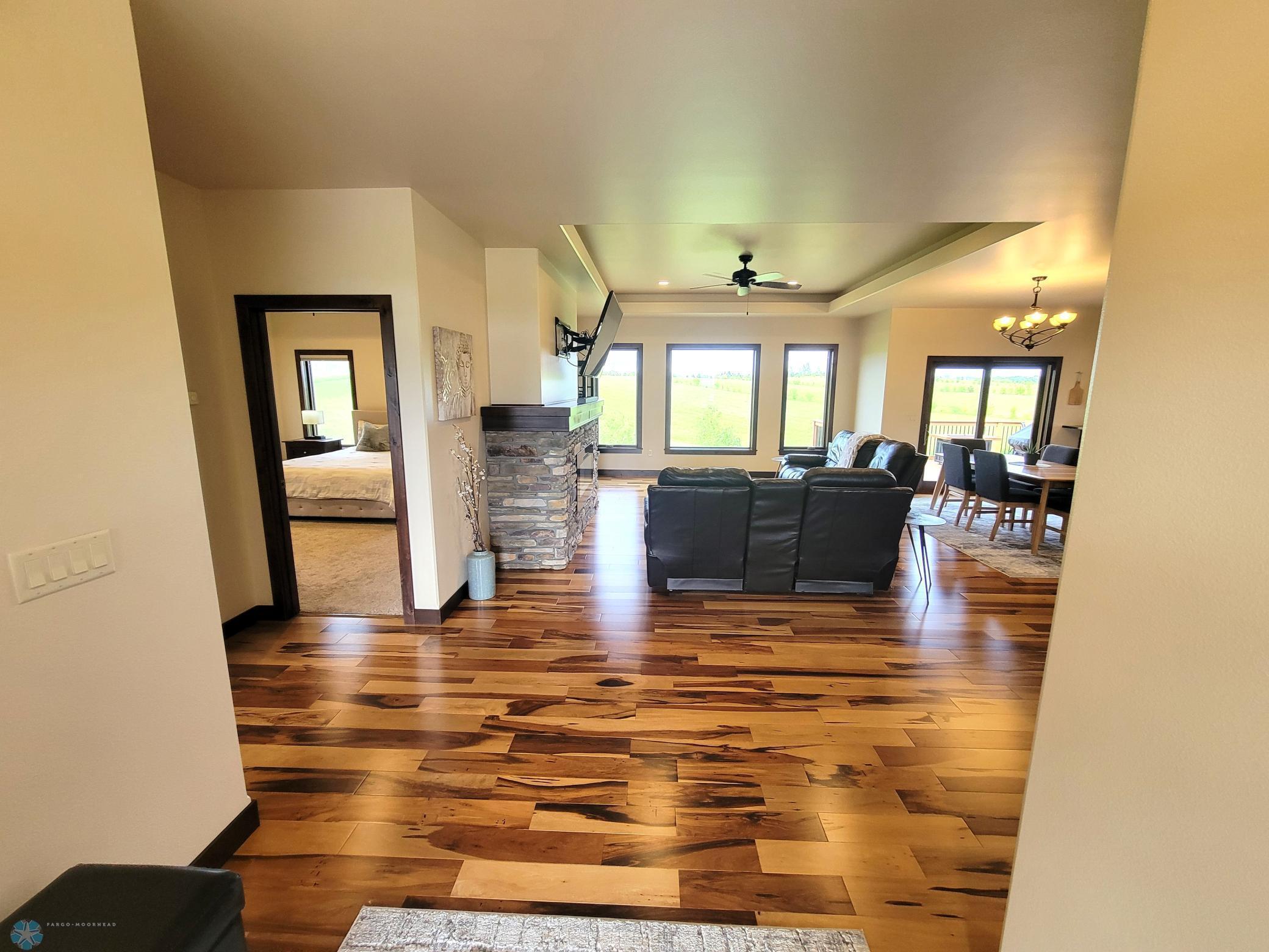 2015 single family home for sale at 11003 Eagles Nest Court in Audubon, MN — 5 bed, 3 bath (photo 11 of 34)