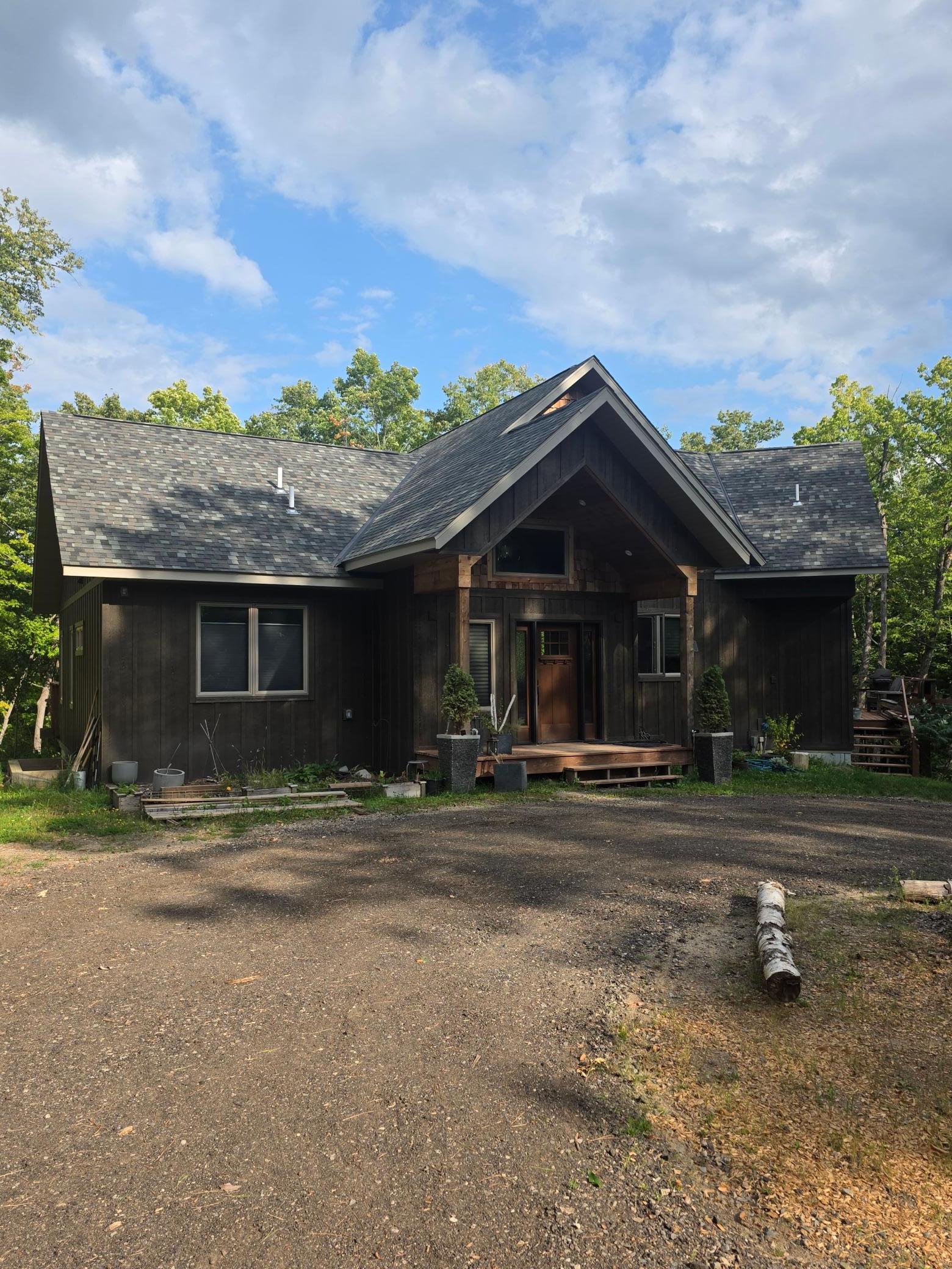 2022 single family home for sale at 37523 Co Rd 19 in Deer River, MN — 3 bed, 3 bath (photo 2 of 14)