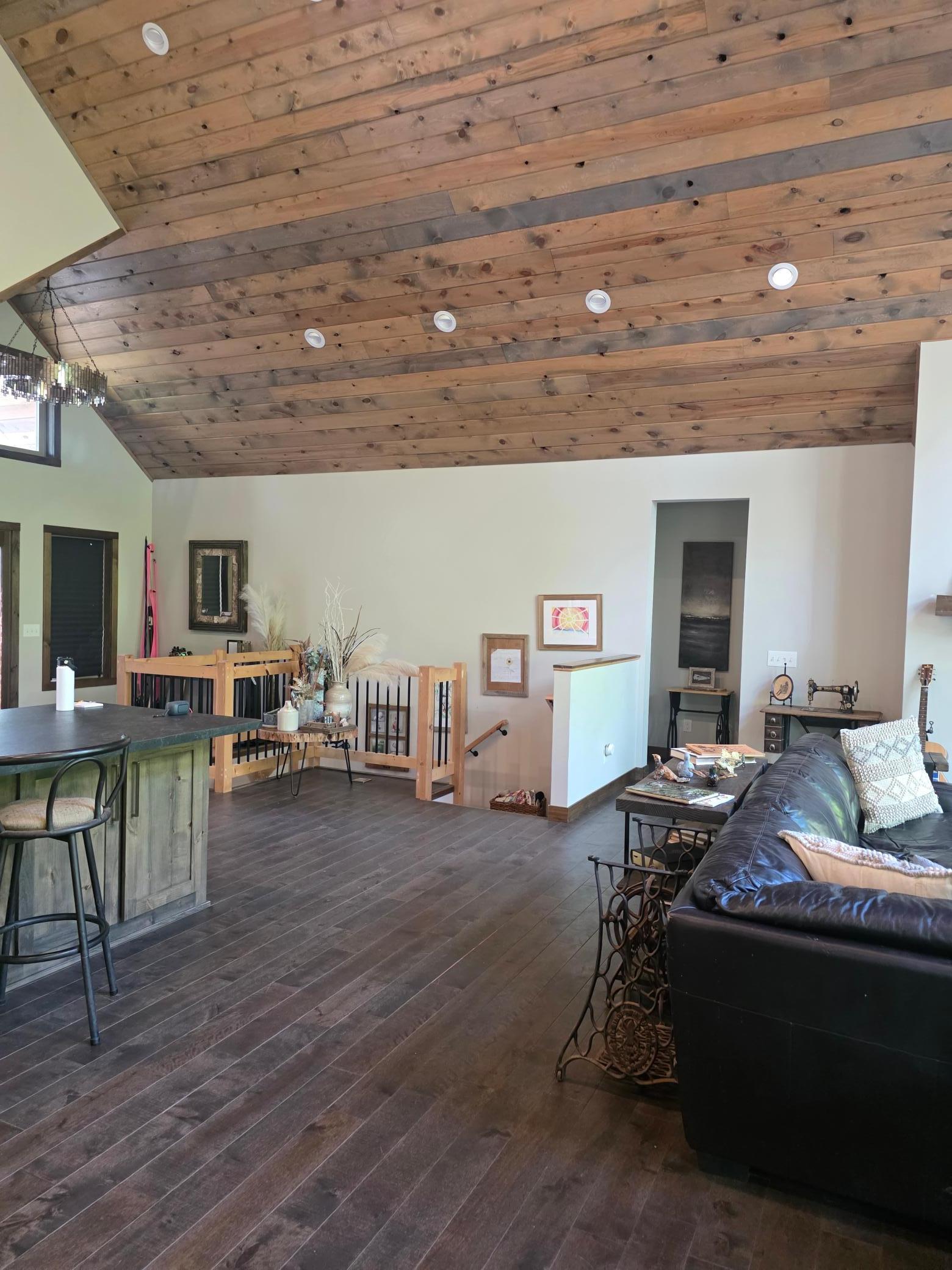 2022 single family home for sale at 37523 Co Rd 19 in Deer River, MN — 3 bed, 3 bath (photo 5 of 14)