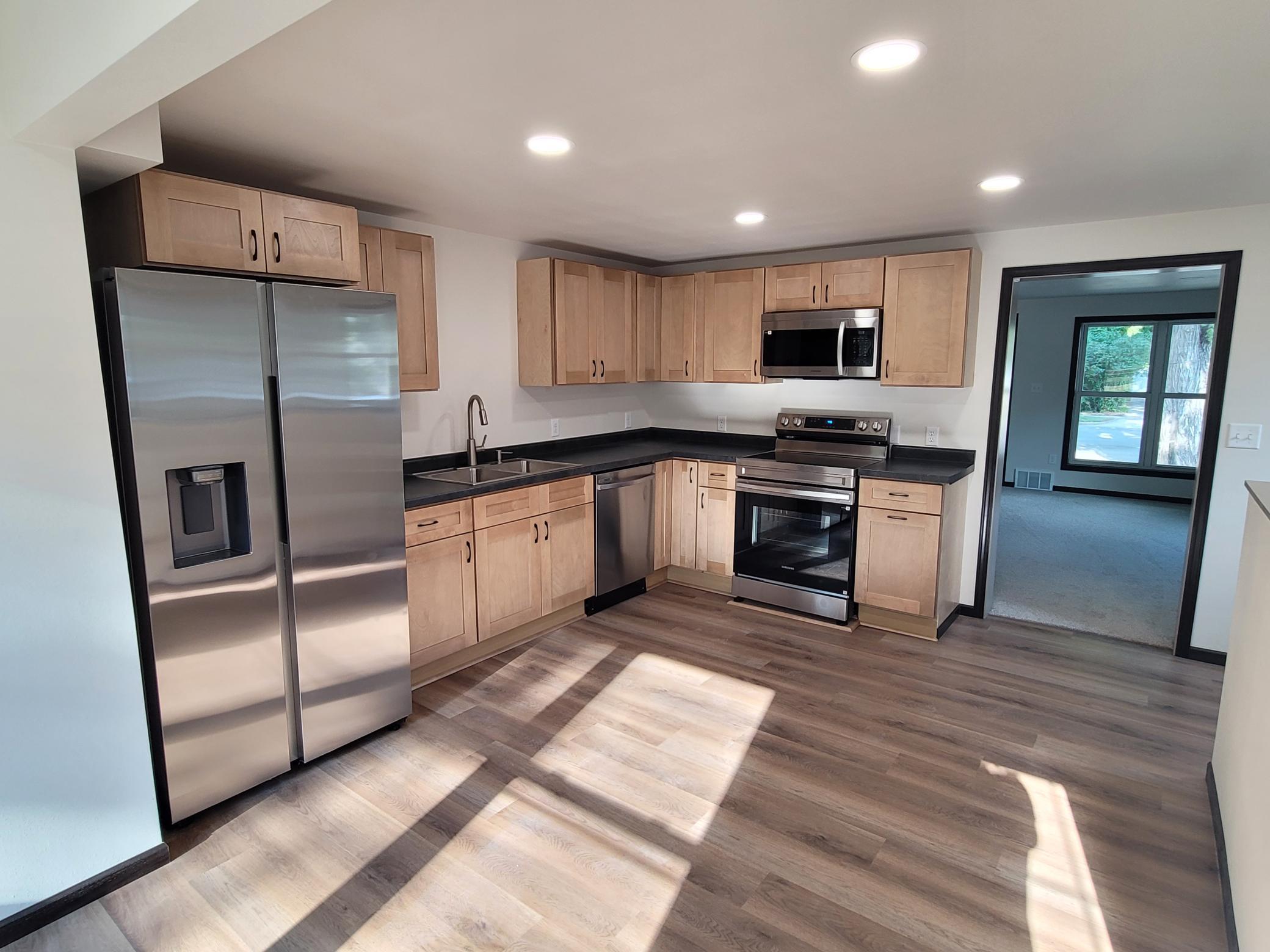 1947 single family home for sale at 311 14th Street N in Moorhead, MN — 3 bed, 2 bath (photo 11 of 35)