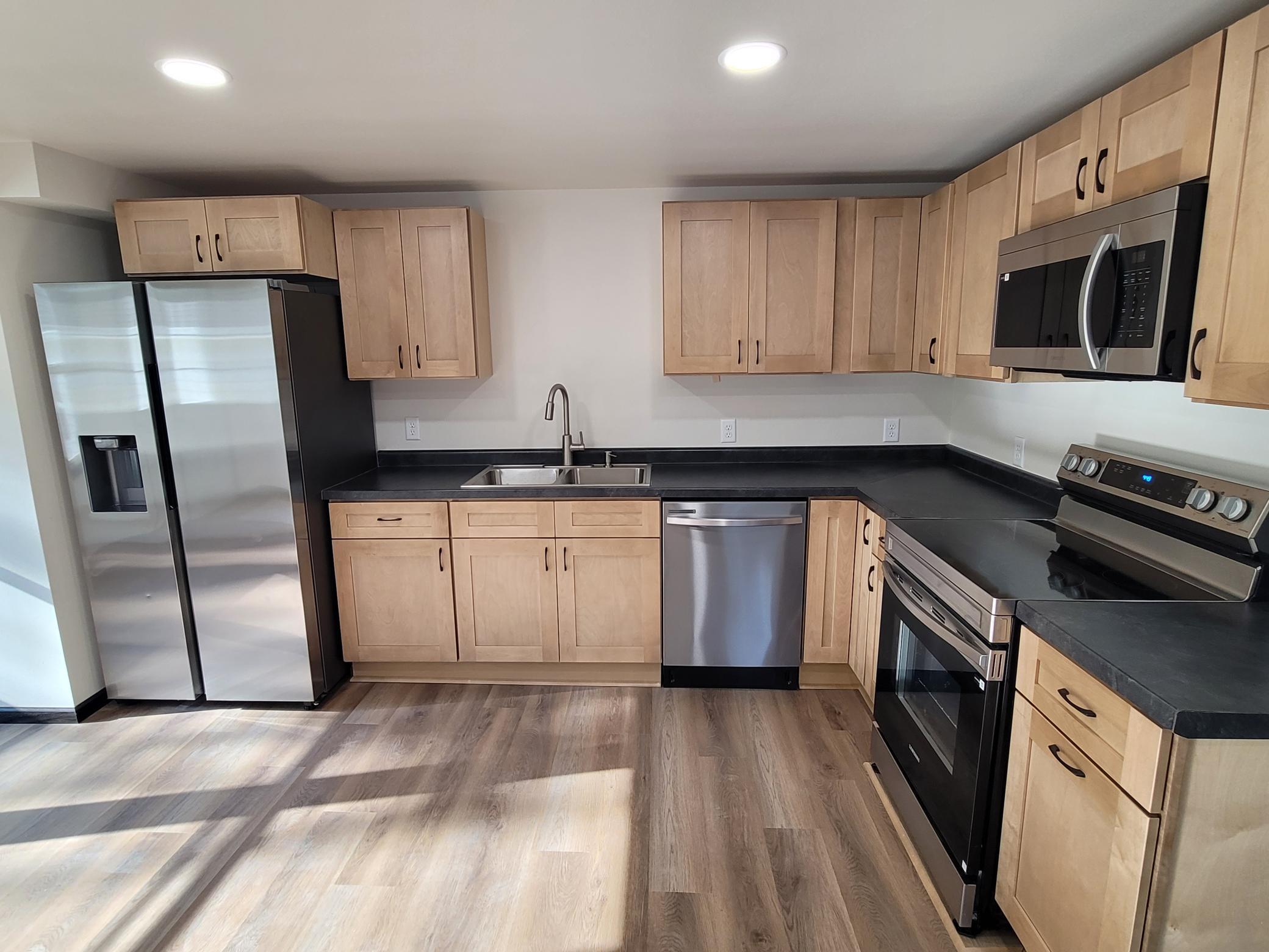 1947 single family home for sale at 311 14th Street N in Moorhead, MN — 3 bed, 2 bath (photo 12 of 35)