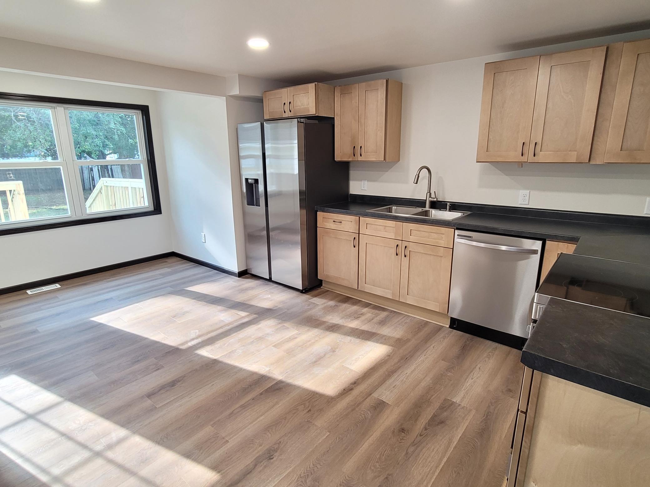 1947 single family home for sale at 311 14th Street N in Moorhead, MN — 3 bed, 2 bath (photo 13 of 35)