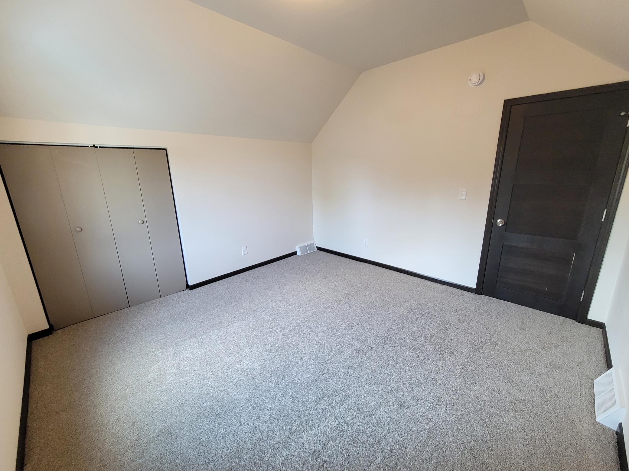 1947 single family home for sale at 311 14th Street N in Moorhead, MN — 3 bed, 2 bath (photo 22 of 35)