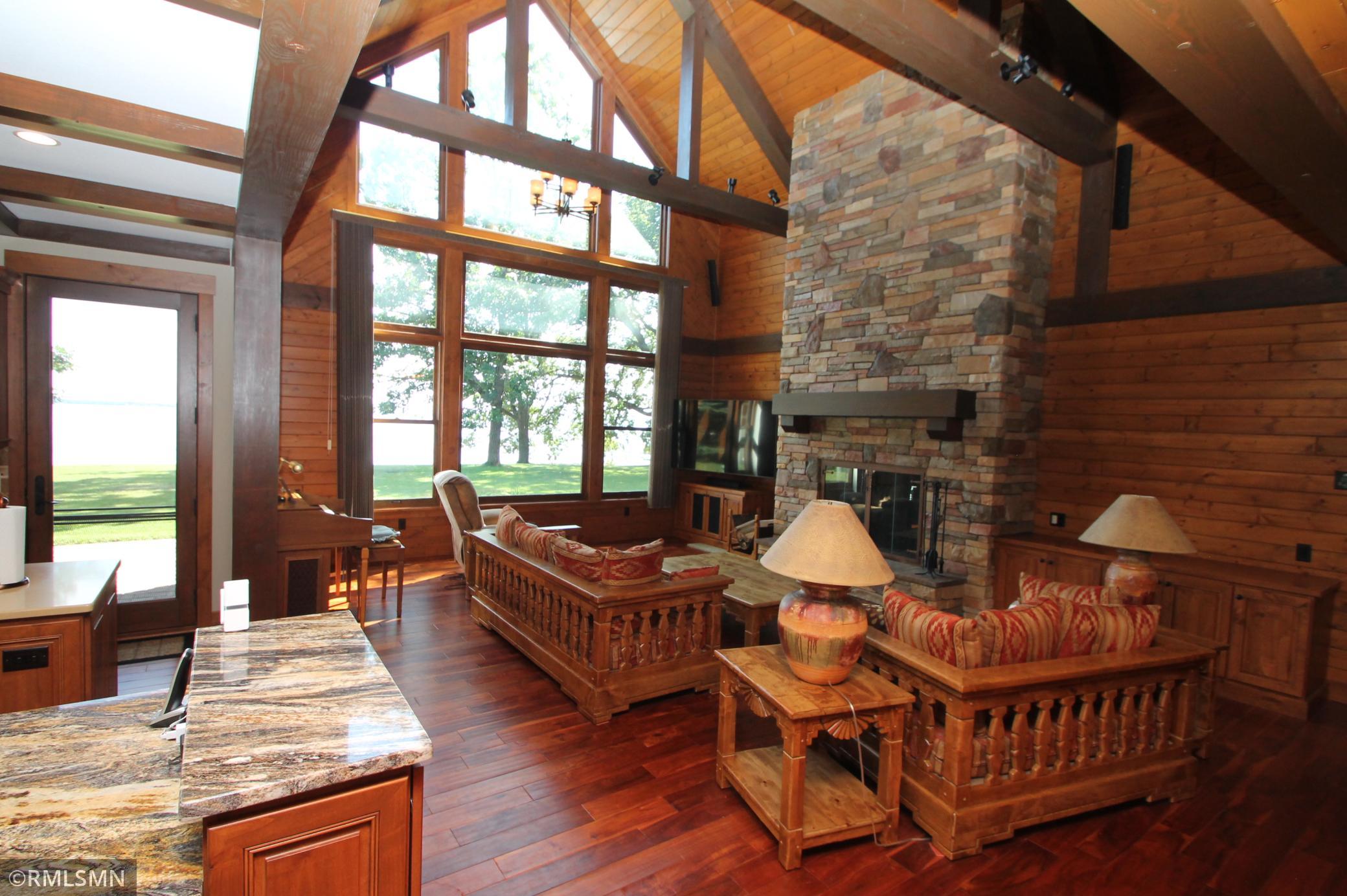 2009 single family home for sale at 42340 County Highway 1 in Ottertail, MN — 4 bed, 3 bath (photo 11 of 36)