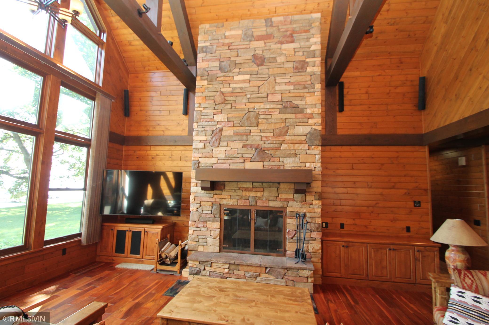 2009 single family home for sale at 42340 County Highway 1 in Ottertail, MN — 4 bed, 3 bath (photo 12 of 36)