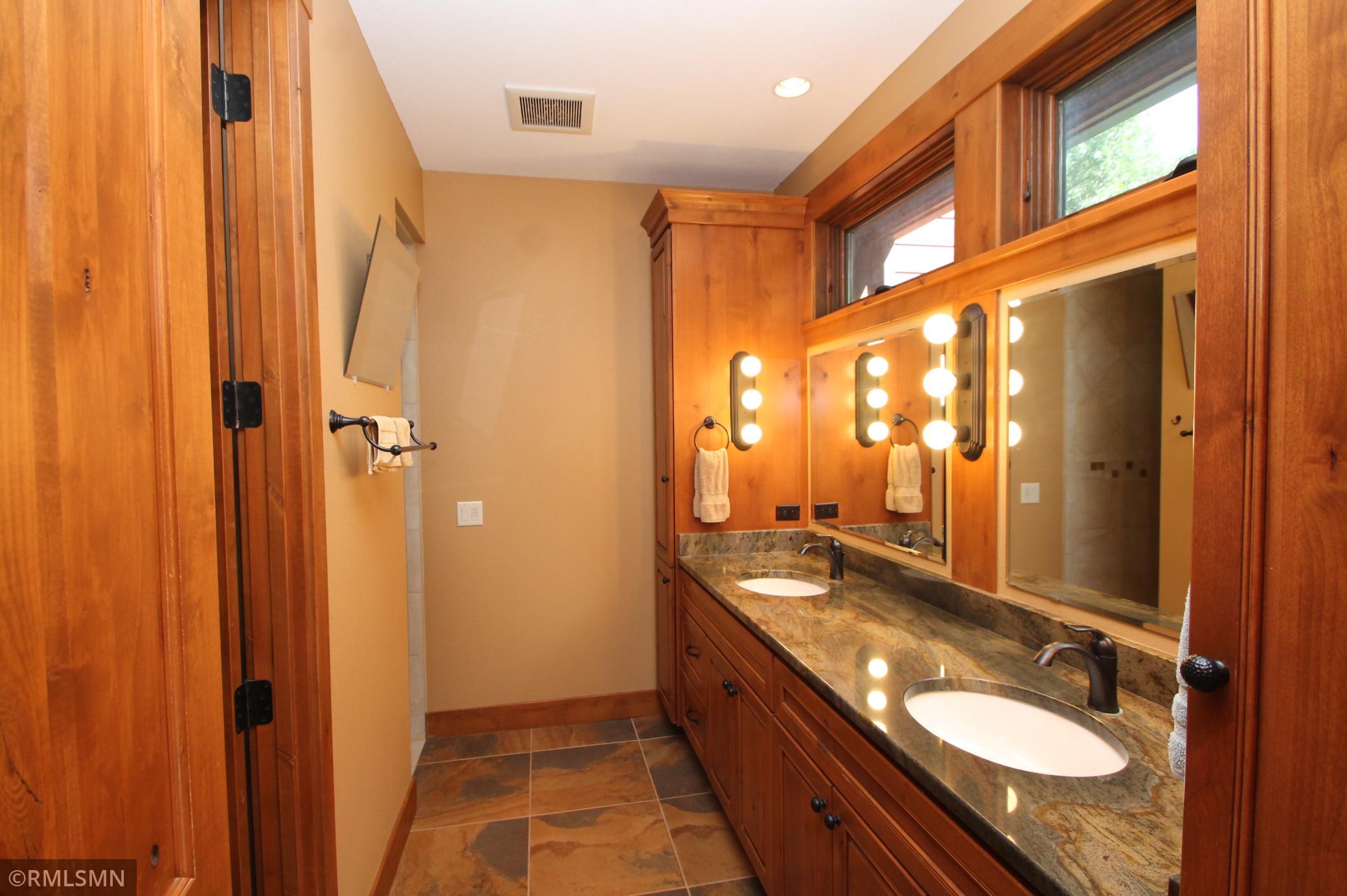 2009 single family home for sale at 42340 County Highway 1 in Ottertail, MN — 4 bed, 3 bath (photo 20 of 36)