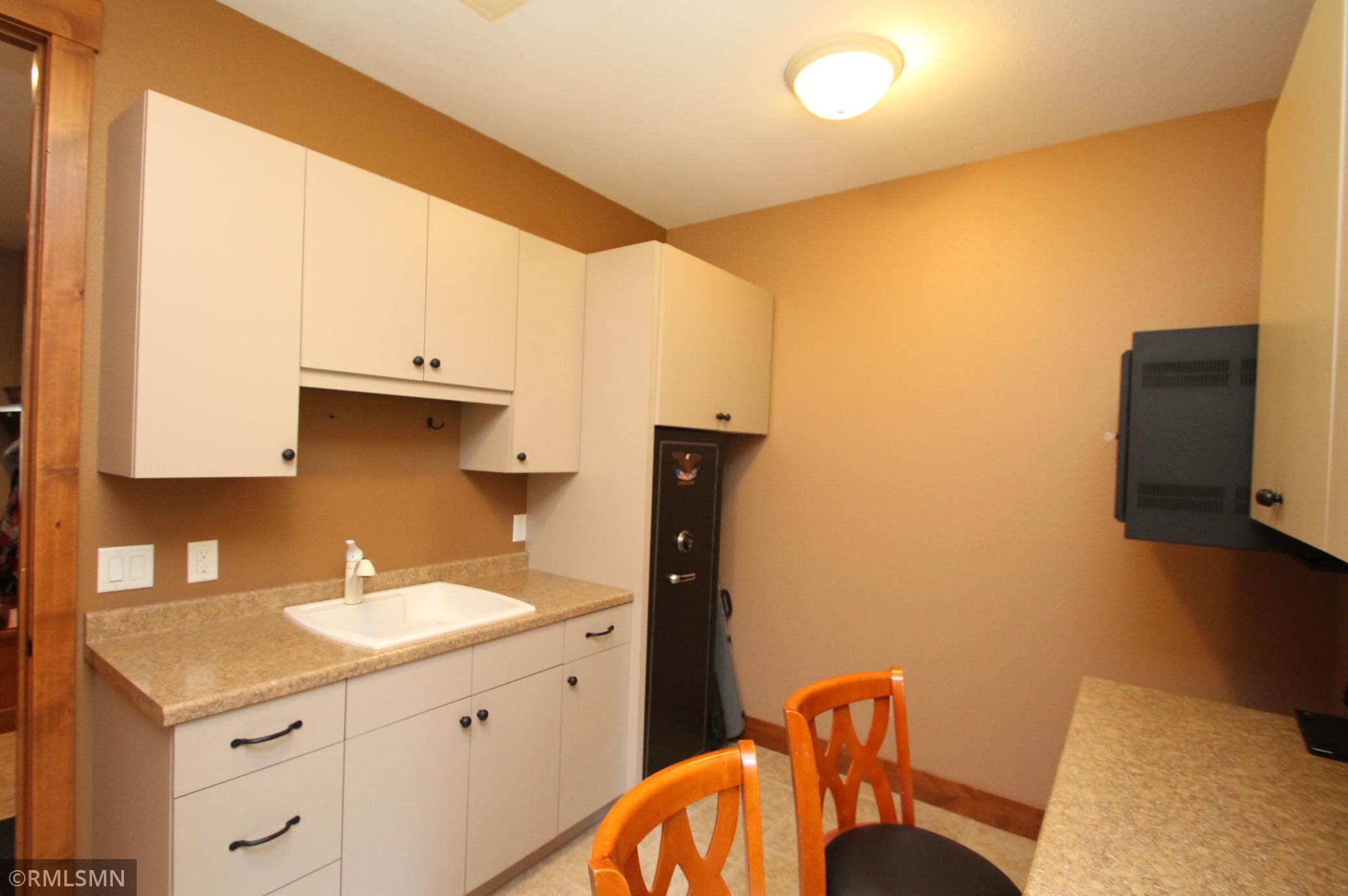 2009 single family home for sale at 42340 County Highway 1 in Ottertail, MN — 4 bed, 3 bath (photo 30 of 36)