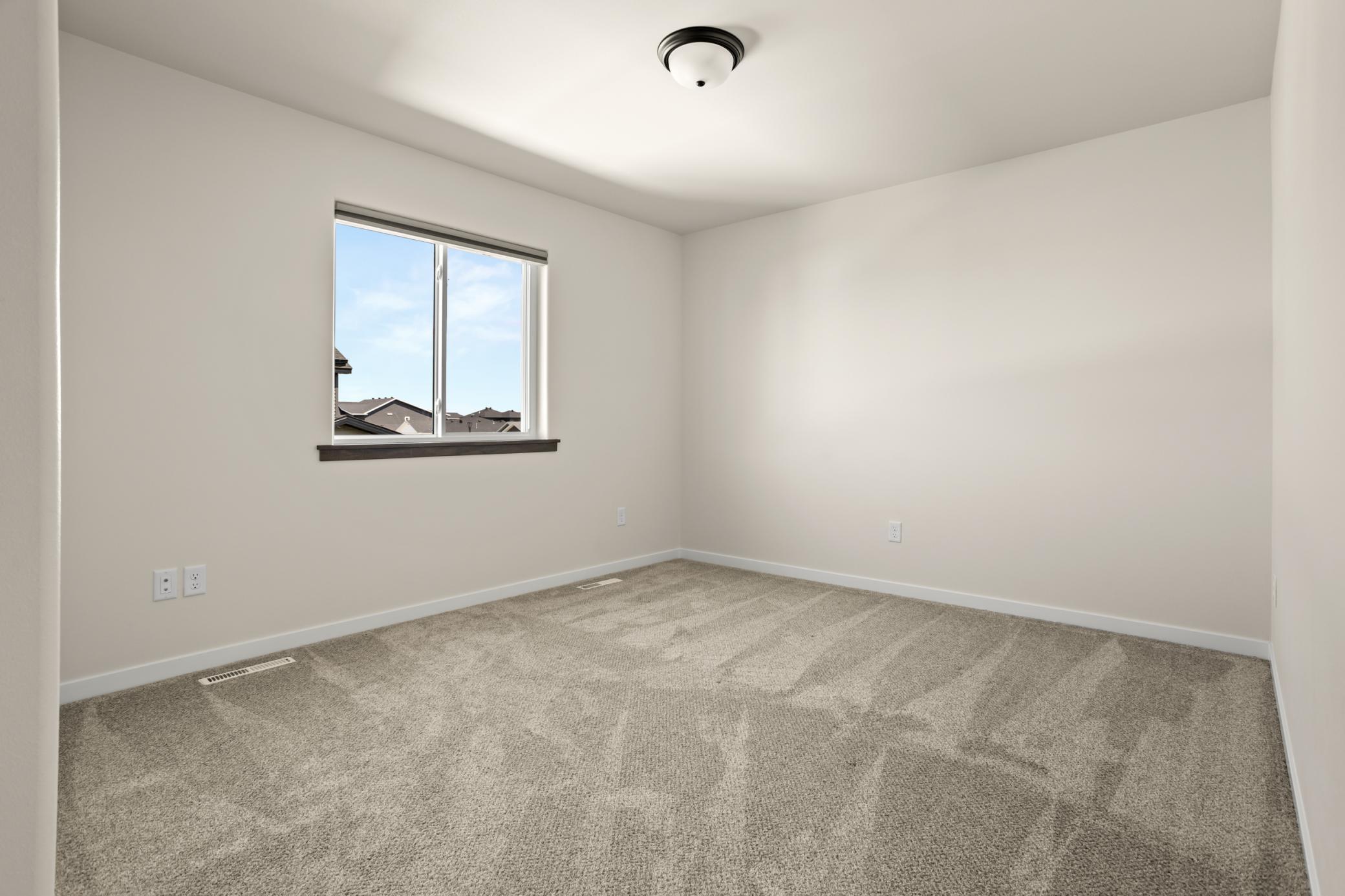 2022 single family home for sale at 7469 Claire Drive S in Fargo, ND — 5 bed, 4 bath (photo 27 of 64)