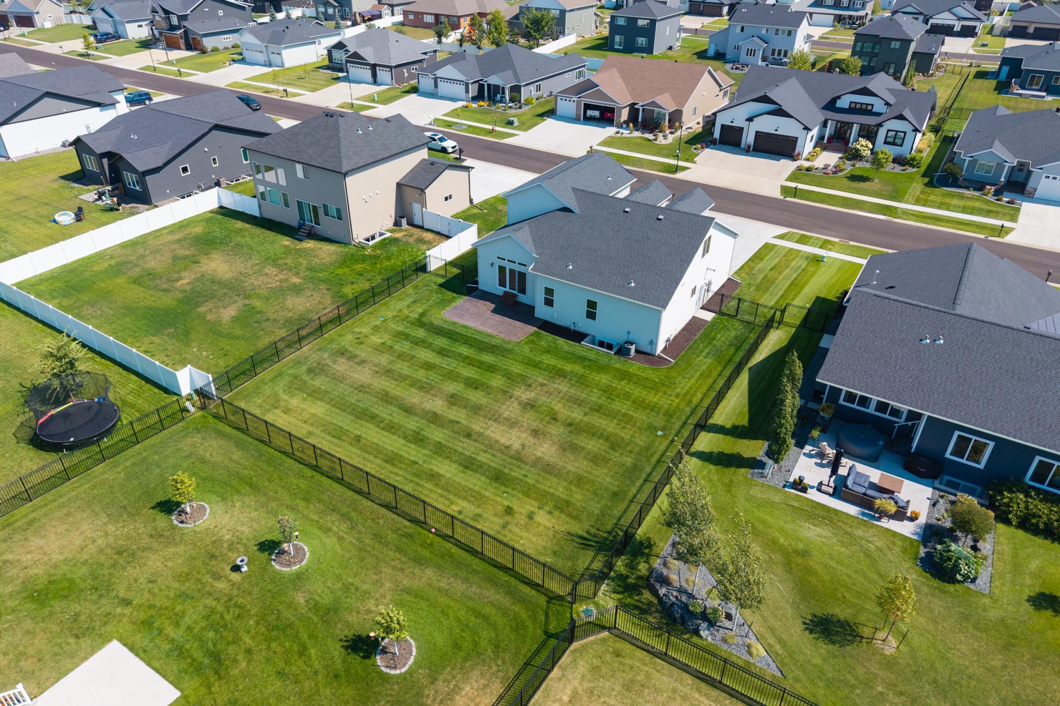 2022 single family home for sale at 7469 Claire Drive S in Fargo, ND — 5 bed, 4 bath (photo 59 of 64)