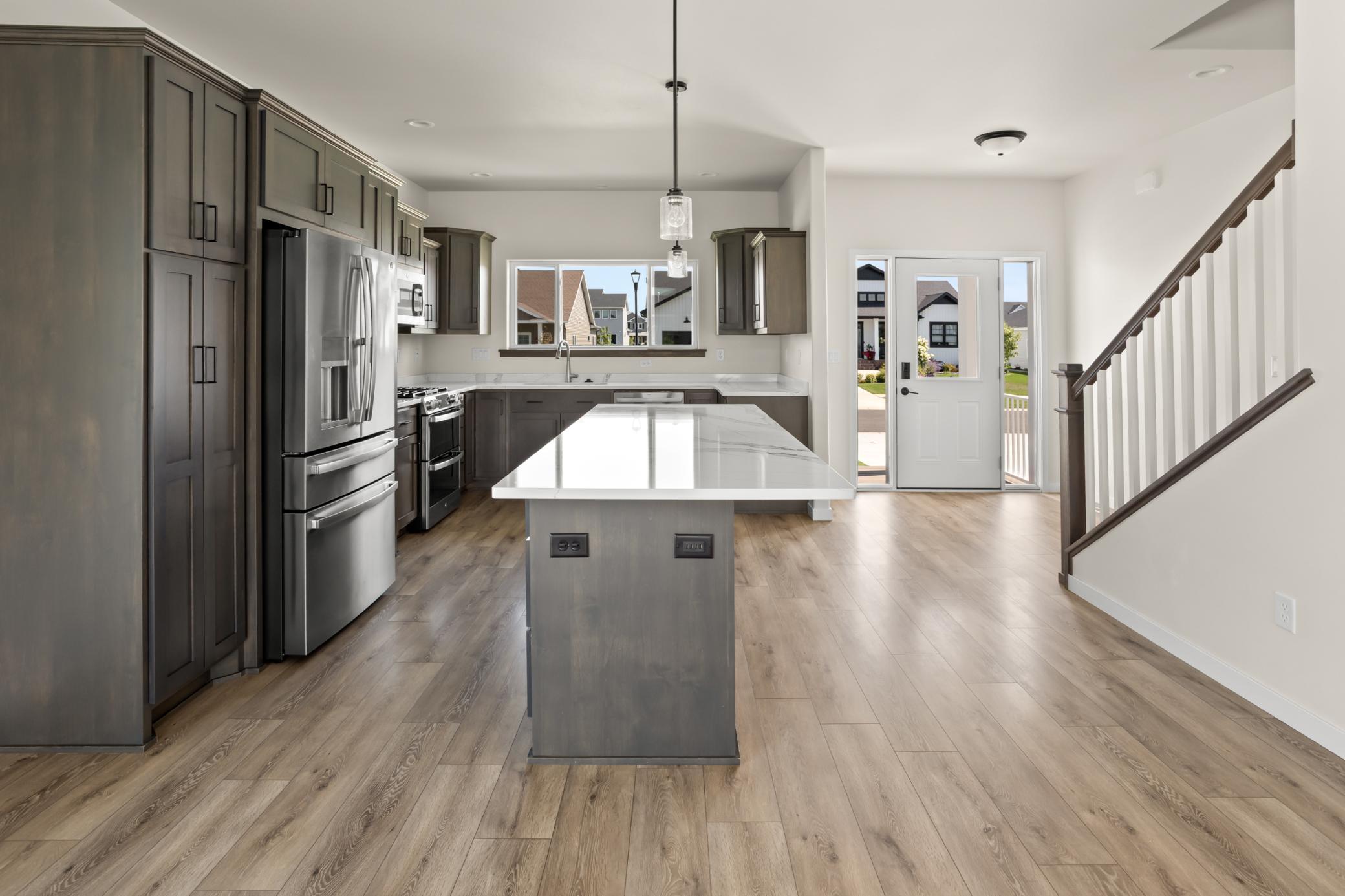 2022 single family home for sale at 7469 Claire Drive S in Fargo, ND — 5 bed, 4 bath (photo 7 of 64)