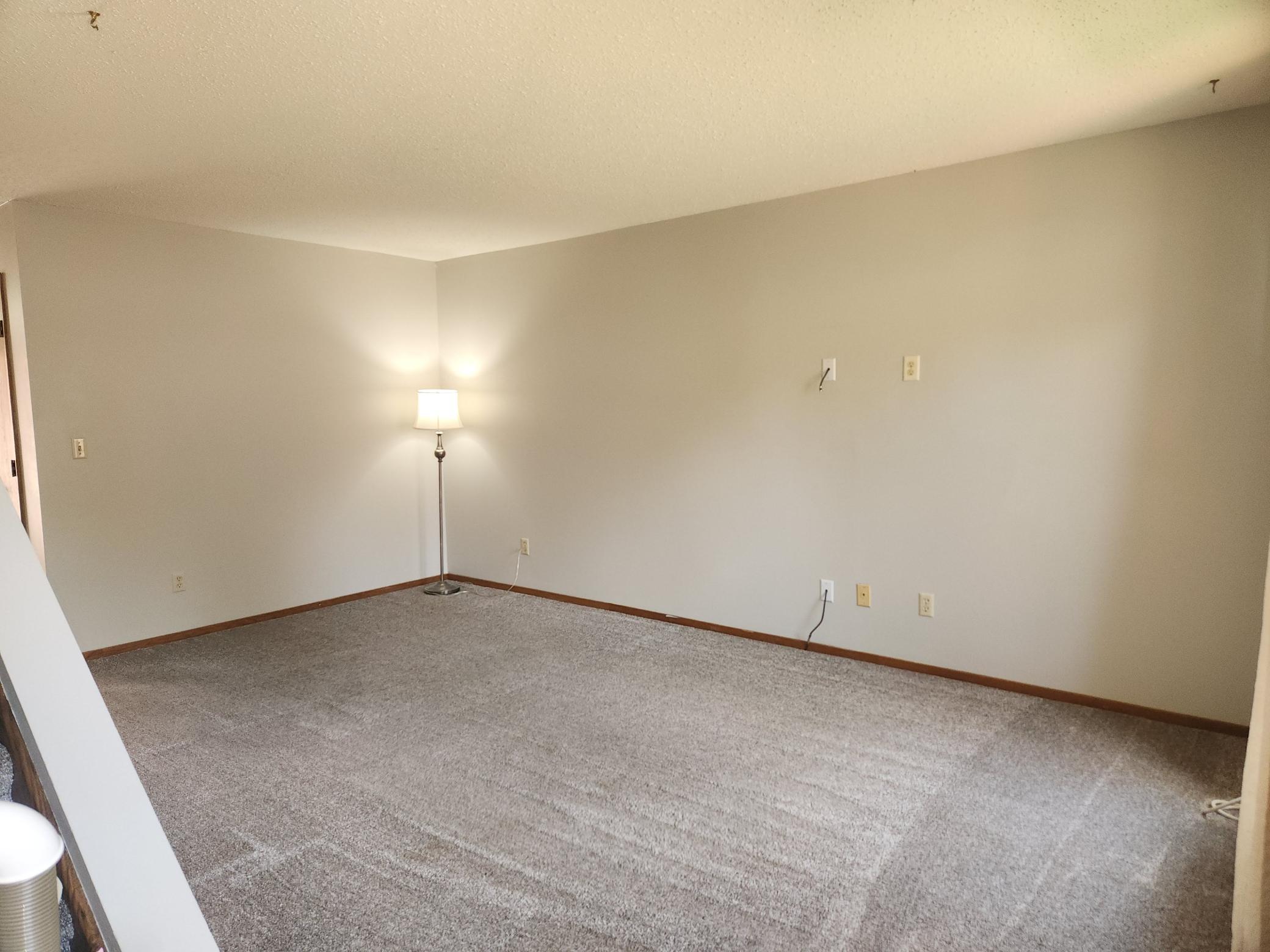 1977 townhouse for sale at 315 12 1/2 Avenue E in West Fargo, ND — 2 bed, 3 bath (photo 3 of 23)