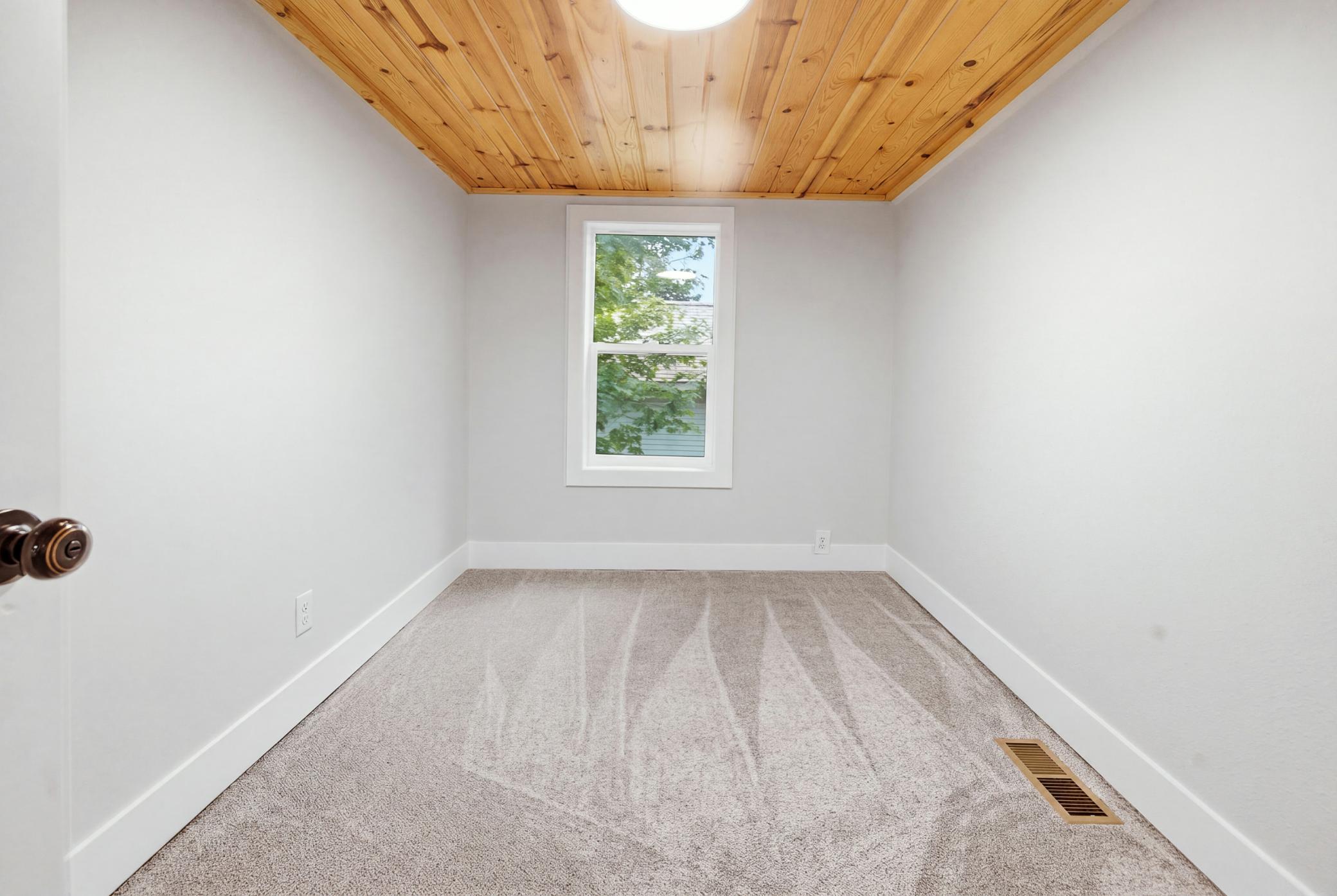 1885 single family home for sale at 618 N 8th Street in Brainerd, MN — 4 bed, 3 bath (photo 29 of 43)