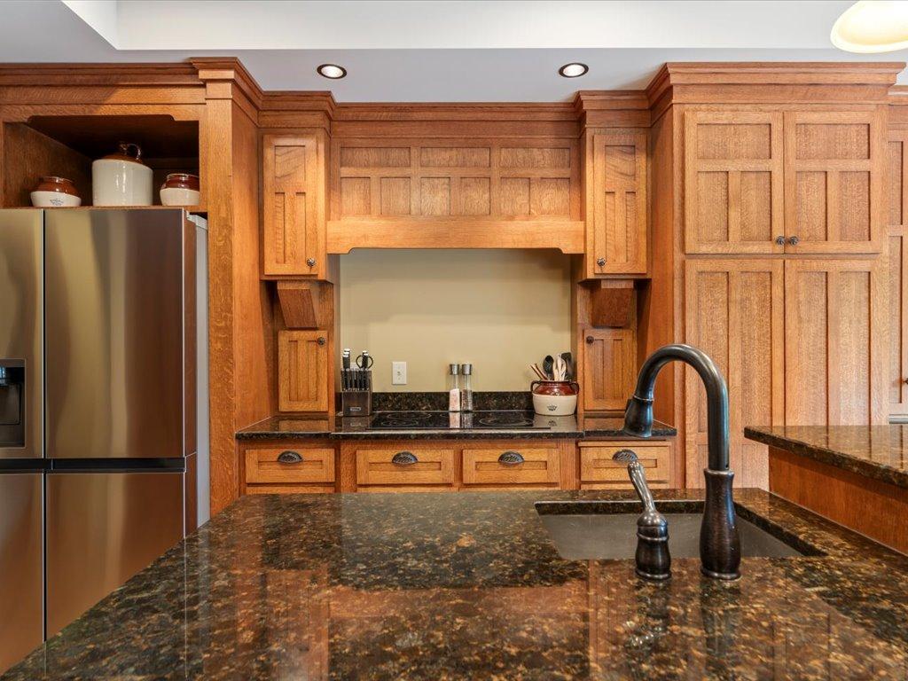 2010 single family home for sale at 22401 Camp Lincoln Road in Nisswa, MN — 5 bed, 3 bath (photo 5 of 60)