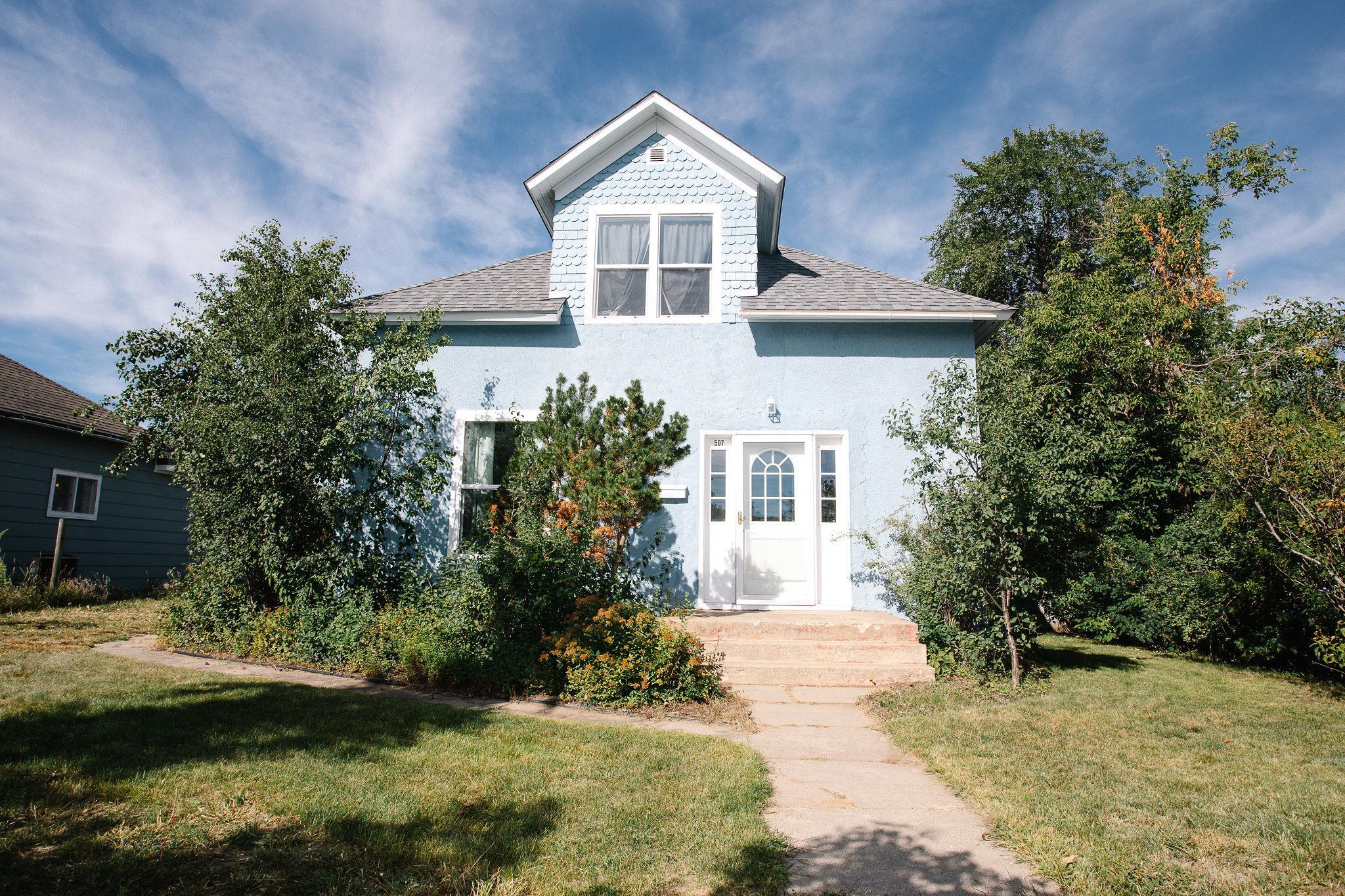 1914 single family home for sale at 507 Scott Avenue SE in Bemidji, MN — 3 bed, 2 bath (photo 2 of 23)