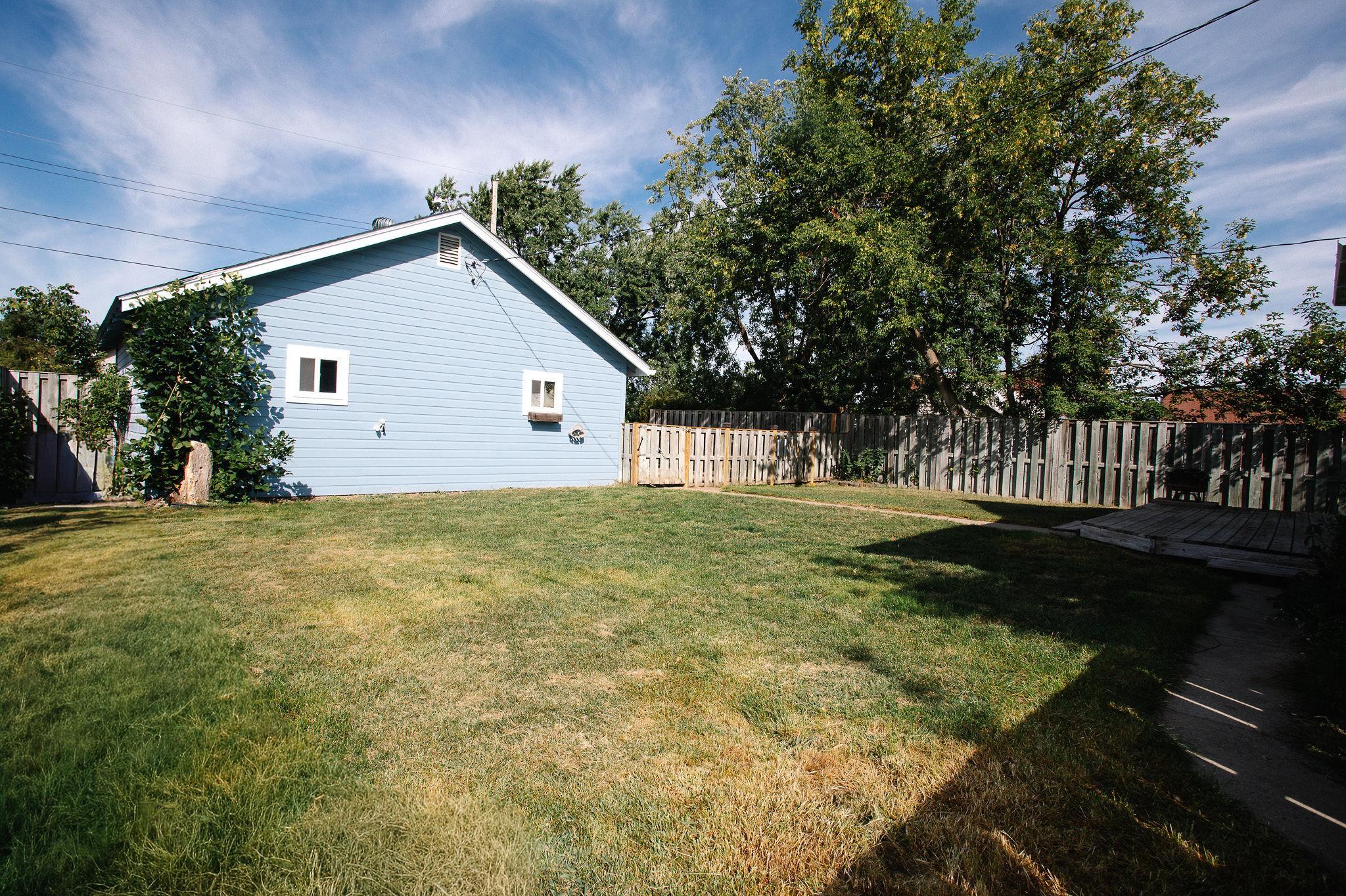 1914 single family home for sale at 507 Scott Avenue SE in Bemidji, MN — 3 bed, 2 bath (photo 7 of 23)