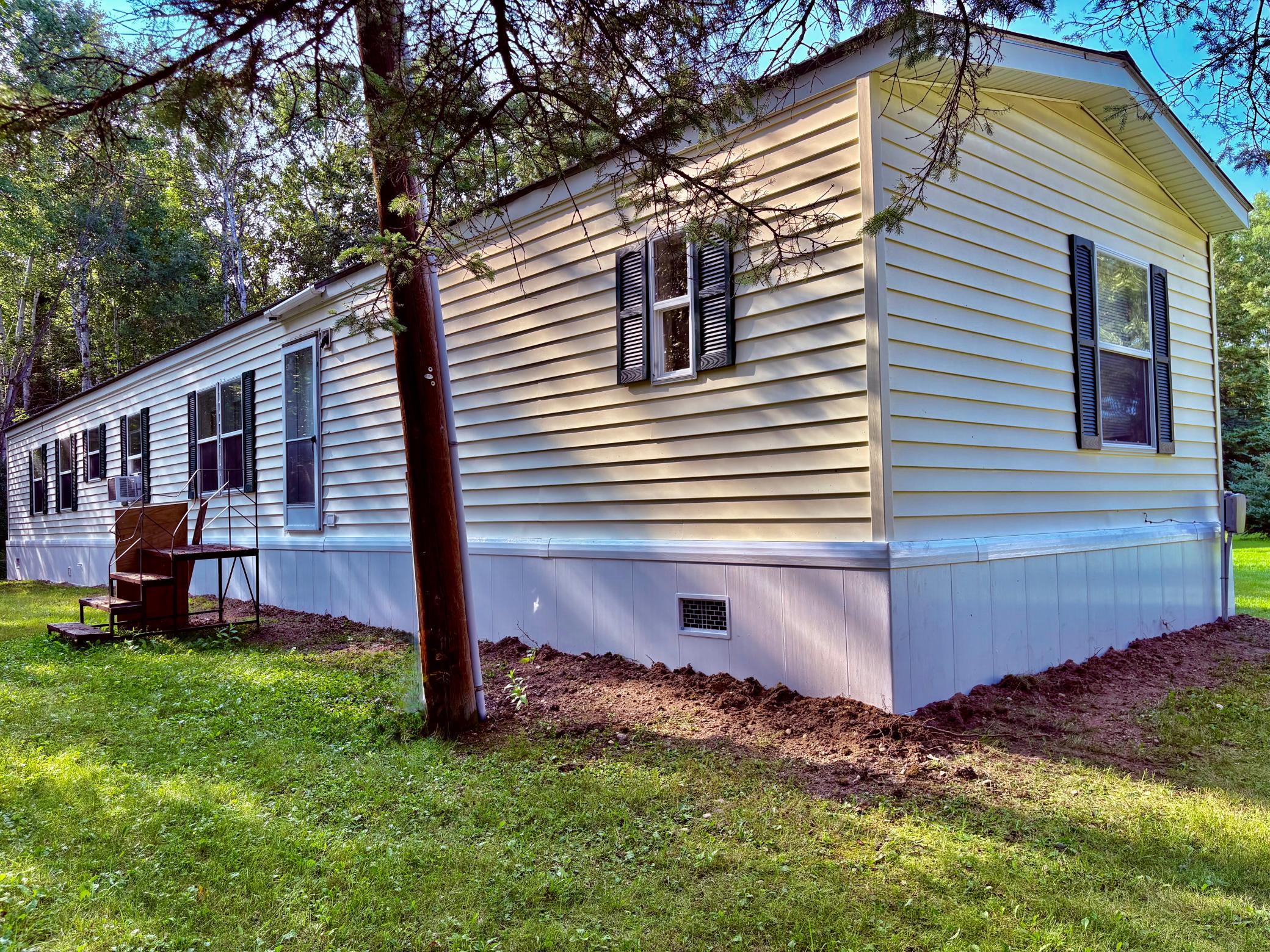 1997 single family home for sale at 29386 685th Avenue in Roosevelt, MN — 3 bed, 2 bath (photo 28 of 46)