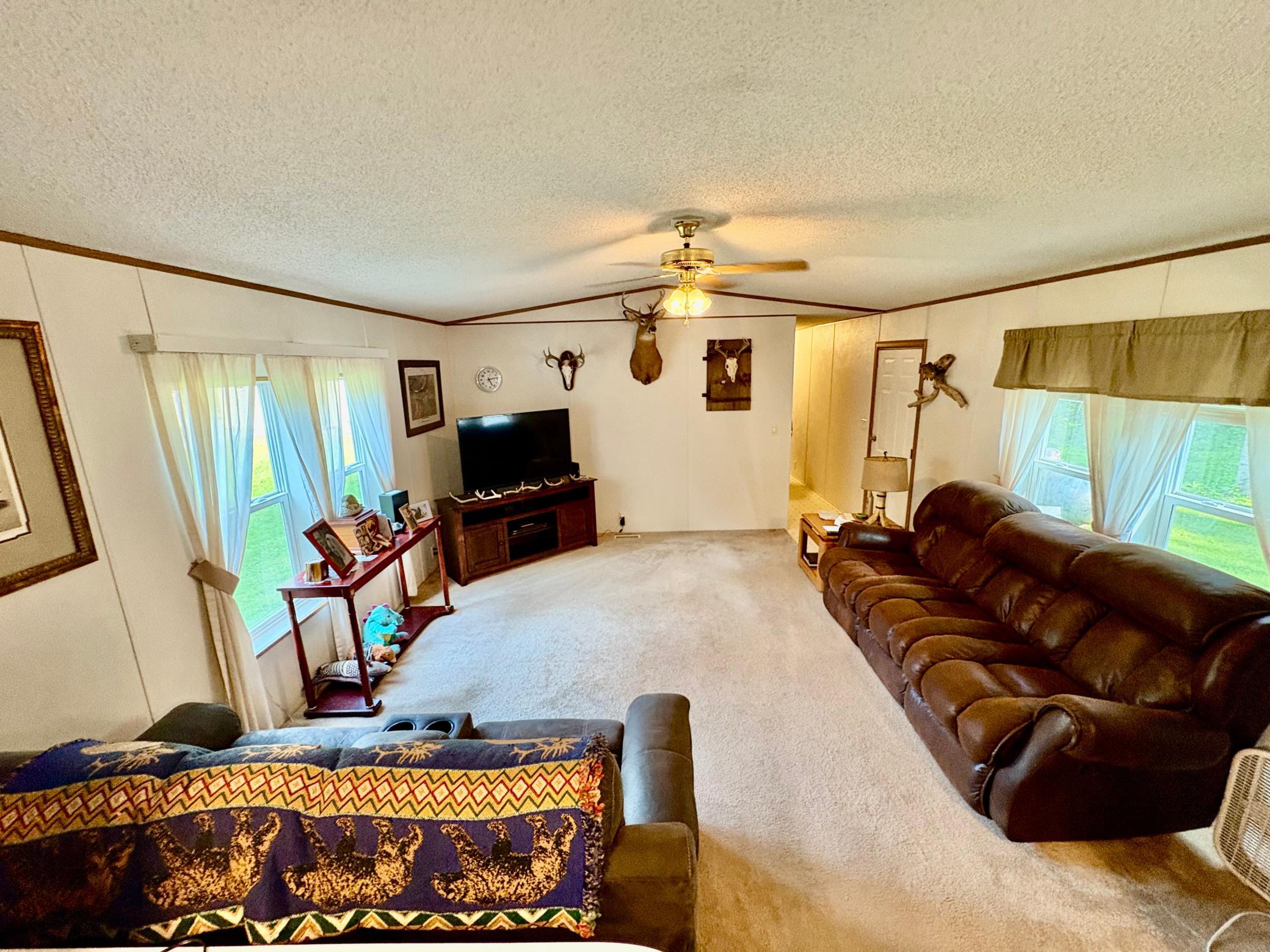 1997 single family home for sale at 29386 685th Avenue in Roosevelt, MN — 3 bed, 2 bath (photo 9 of 46)