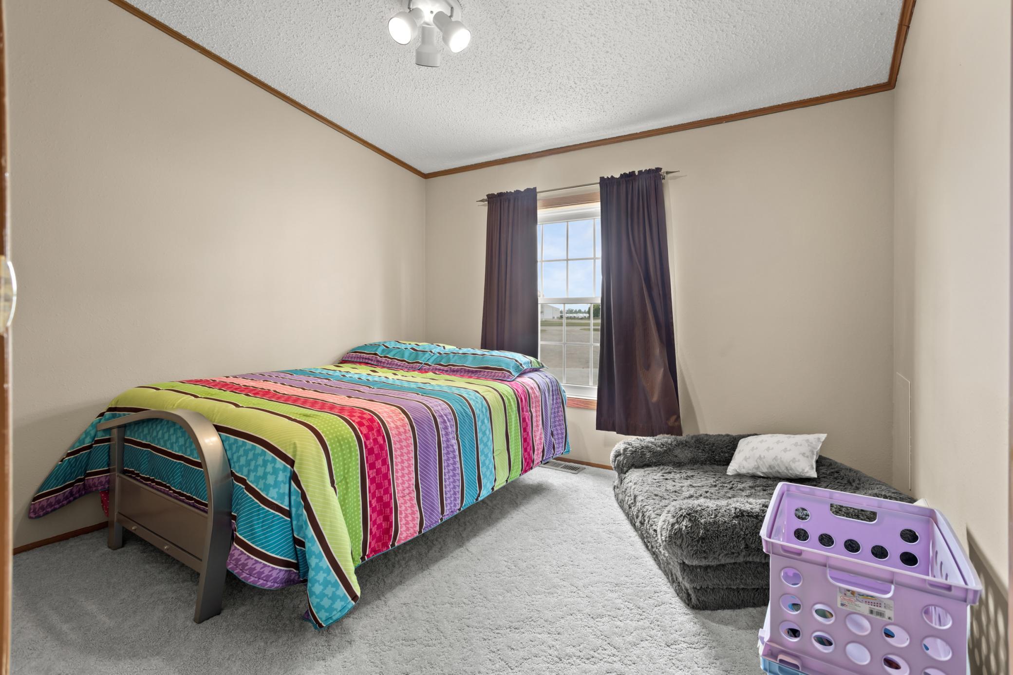 1993 single family home for sale at 612 N Mill Street in Fertile, MN — 4 bed, 3 bath (photo 19 of 67)