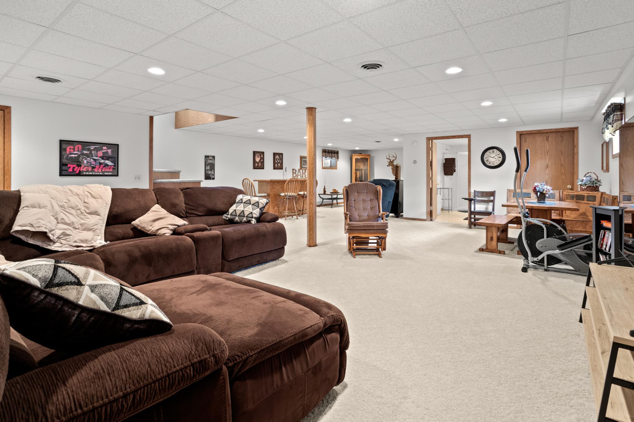 1993 single family home for sale at 612 N Mill Street in Fertile, MN — 4 bed, 3 bath (photo 28 of 67)