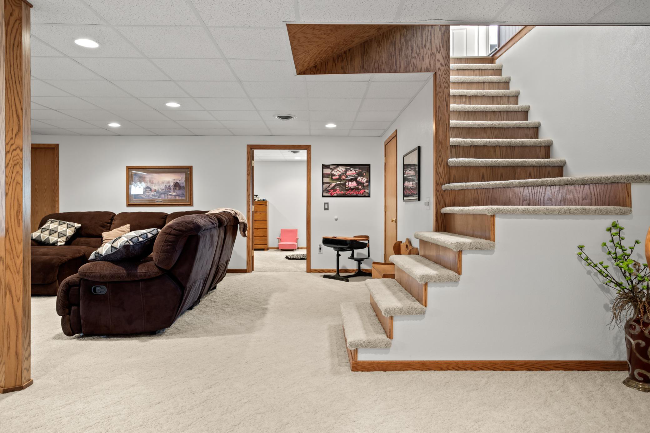 1993 single family home for sale at 612 N Mill Street in Fertile, MN — 4 bed, 3 bath (photo 32 of 67)