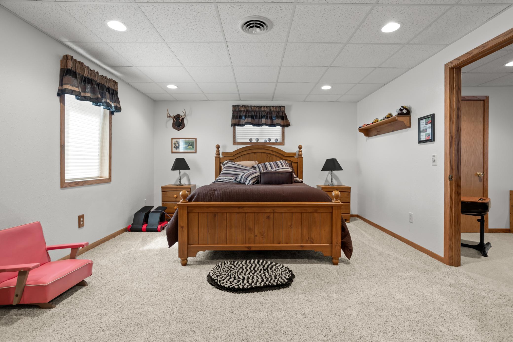1993 single family home for sale at 612 N Mill Street in Fertile, MN — 4 bed, 3 bath (photo 33 of 67)