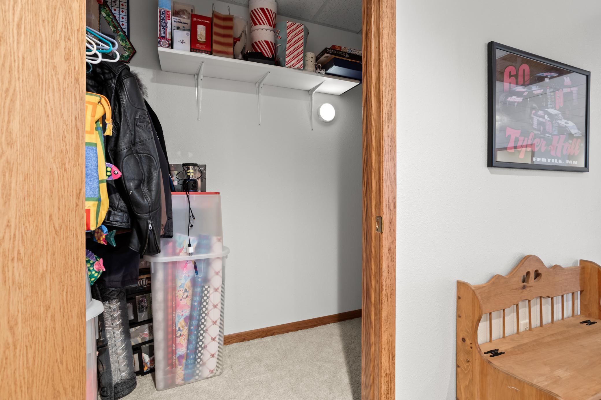 1993 single family home for sale at 612 N Mill Street in Fertile, MN — 4 bed, 3 bath (photo 35 of 67)