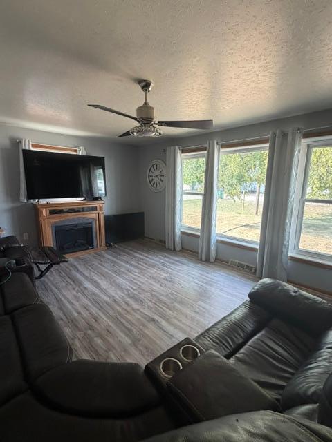 1970 single family home for sale at 403 Parke Avenue in Portland, ND — 3 bed, 2 bath (photo 7 of 20)