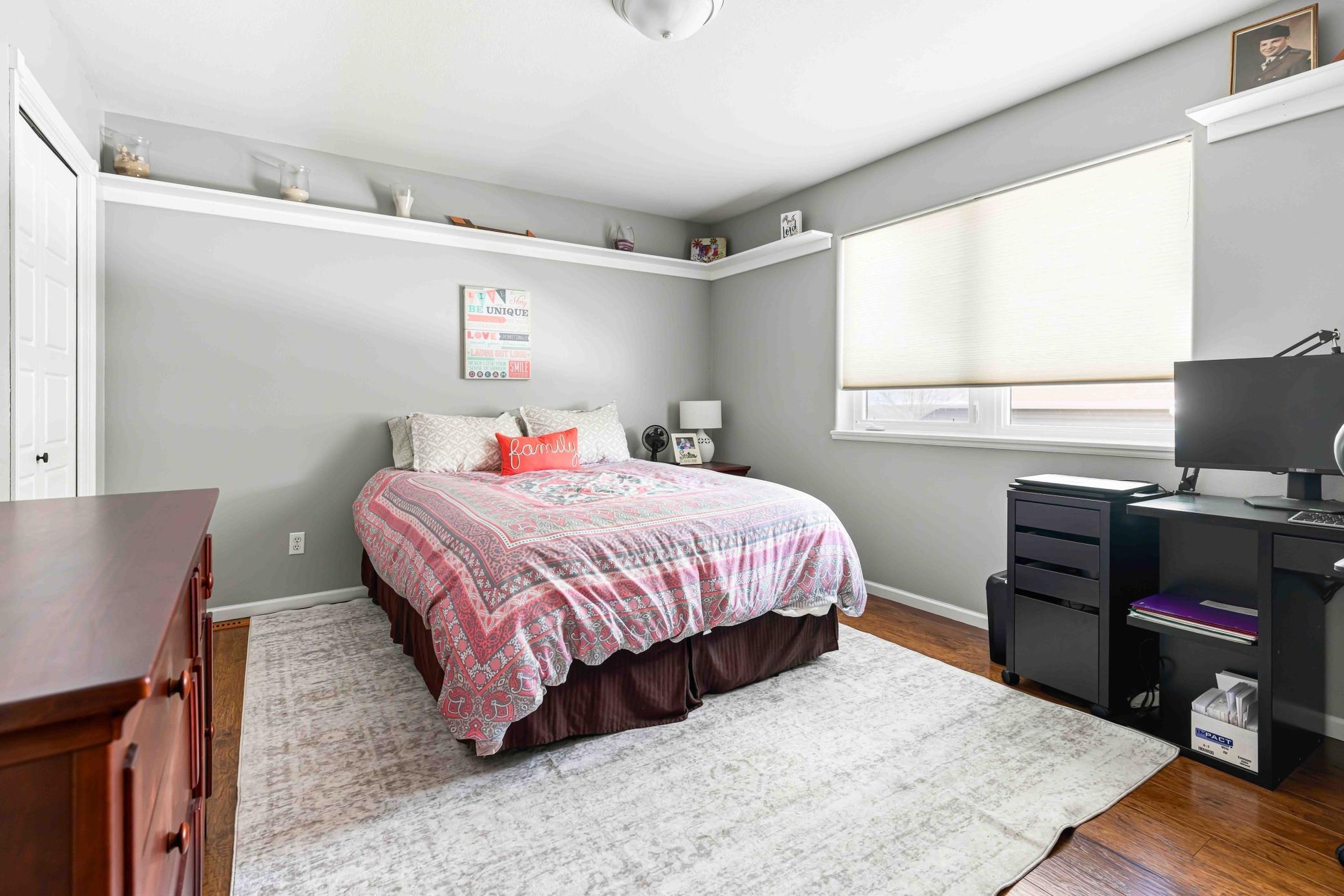 1999 single family home for sale at 611 11th Street W in West Fargo, ND — 4 bed, 3 bath (photo 31 of 67)