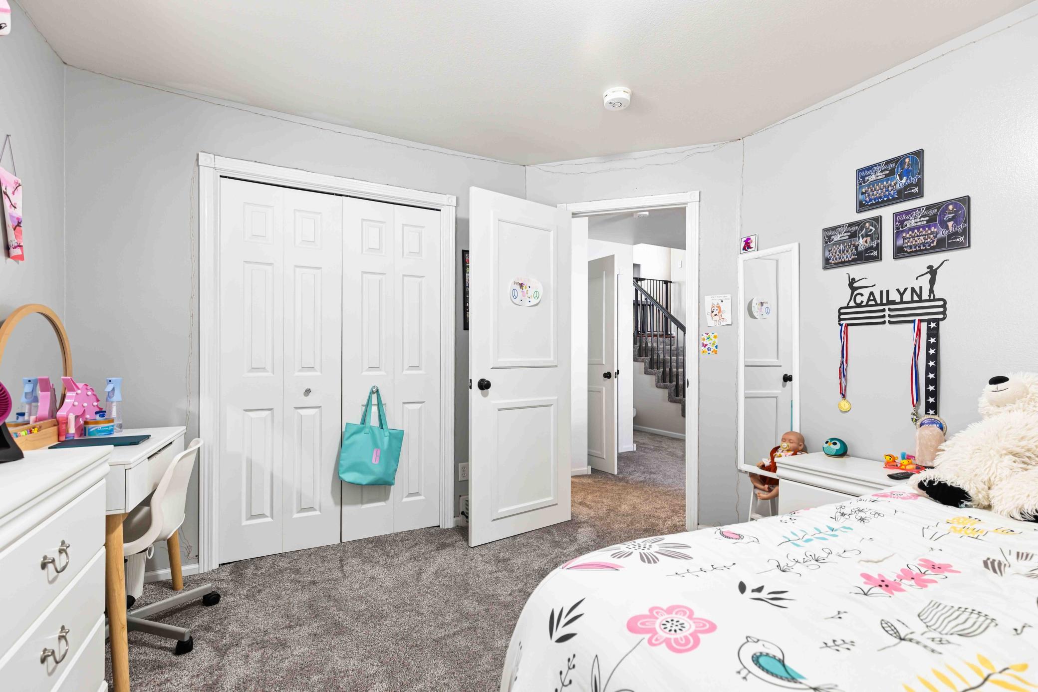 1999 single family home for sale at 611 11th Street W in West Fargo, ND — 4 bed, 3 bath (photo 40 of 67)