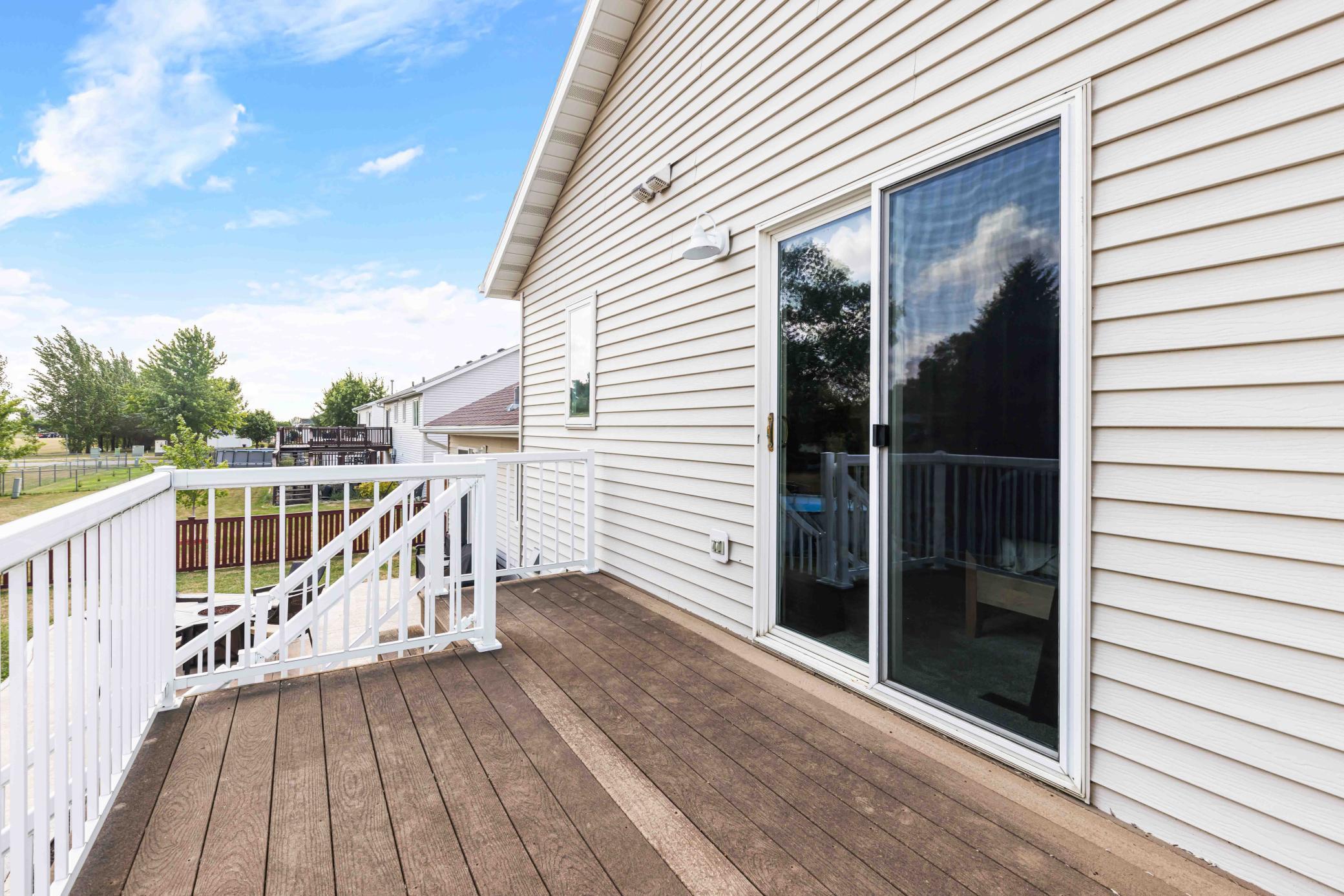 1999 single family home for sale at 611 11th Street W in West Fargo, ND — 4 bed, 3 bath (photo 55 of 67)